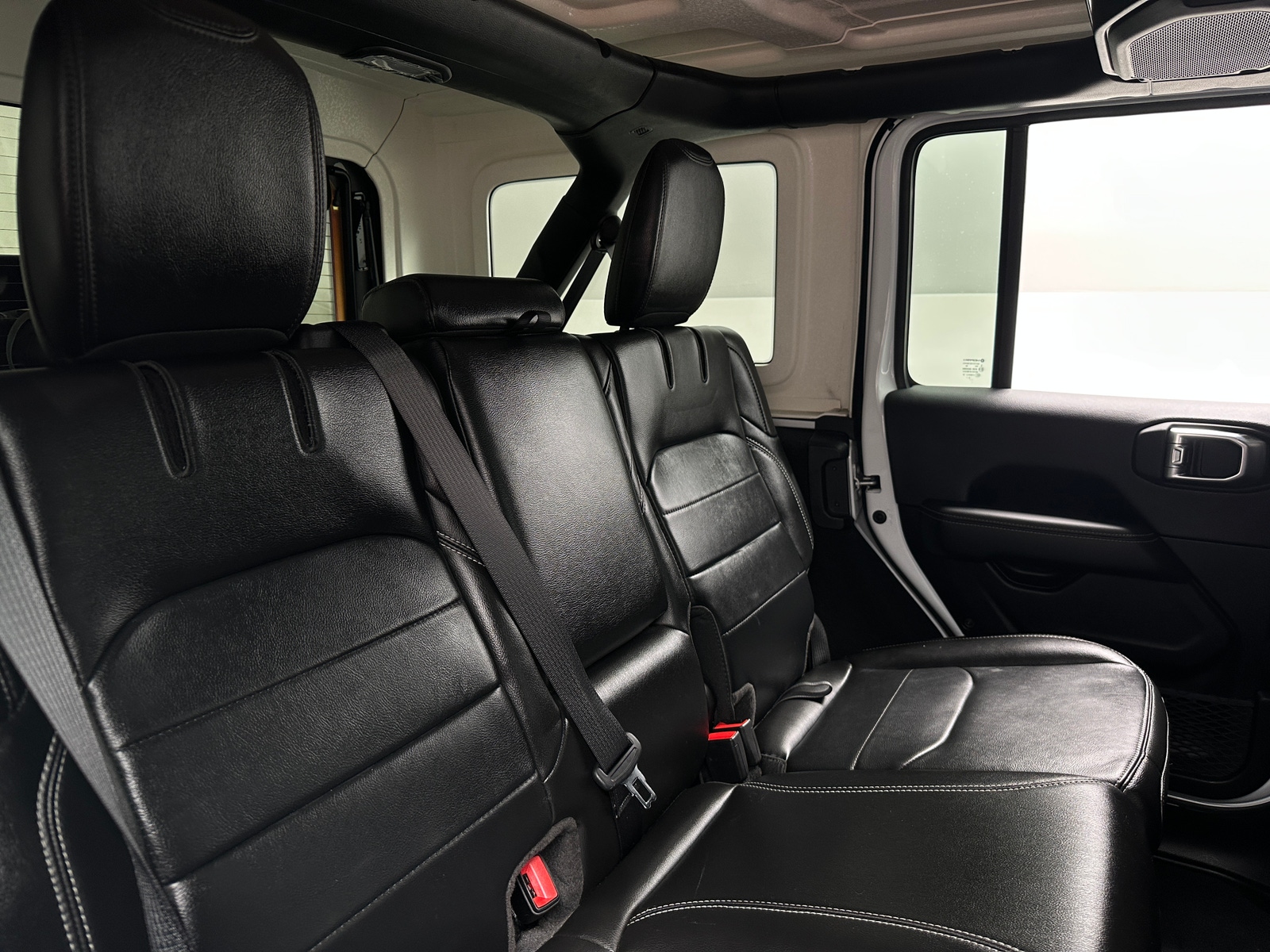 Thumbnail: 2023 Jeep Wrangler - 5