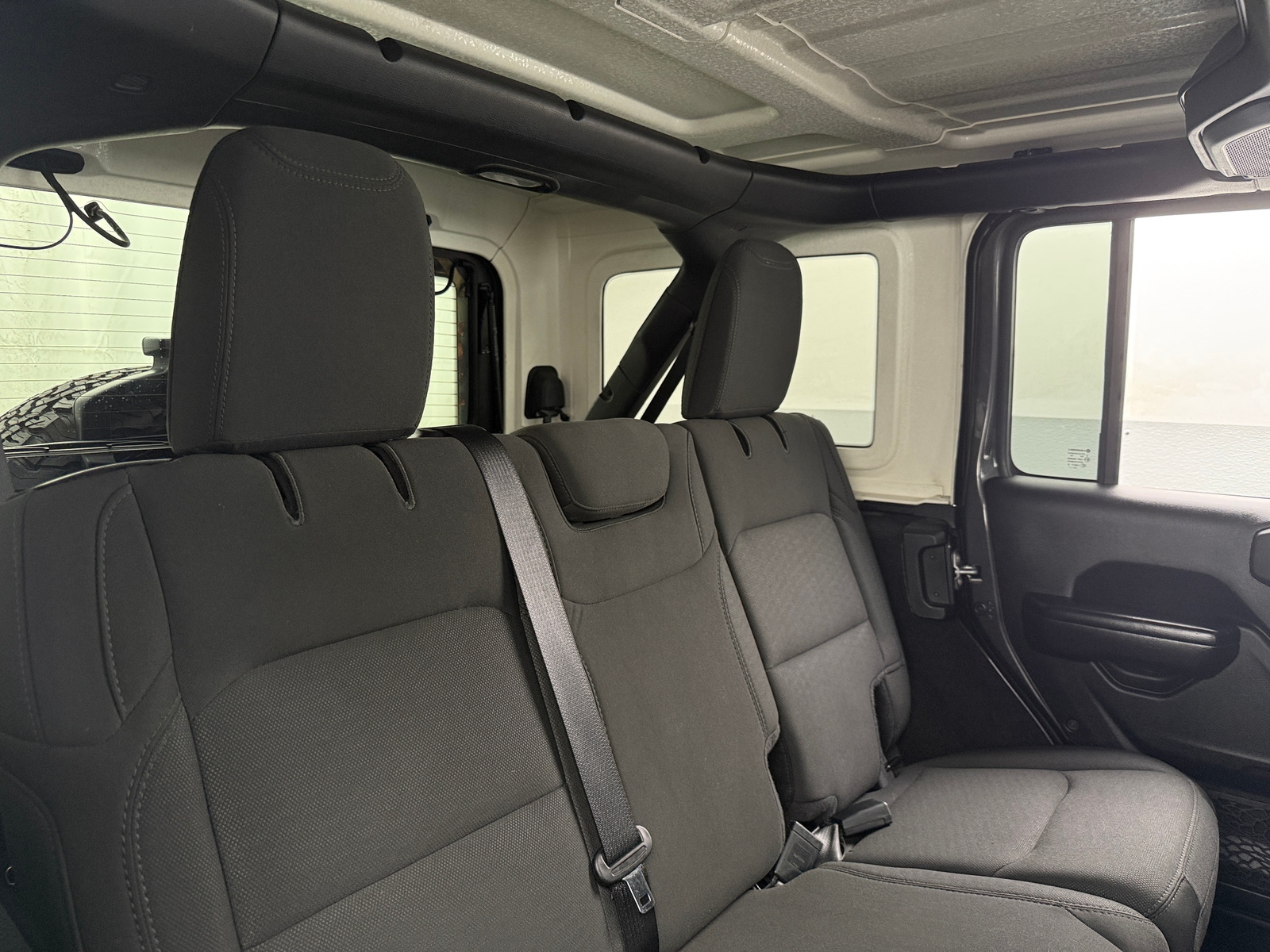 Thumbnail: 2020 Jeep Wrangler - 6