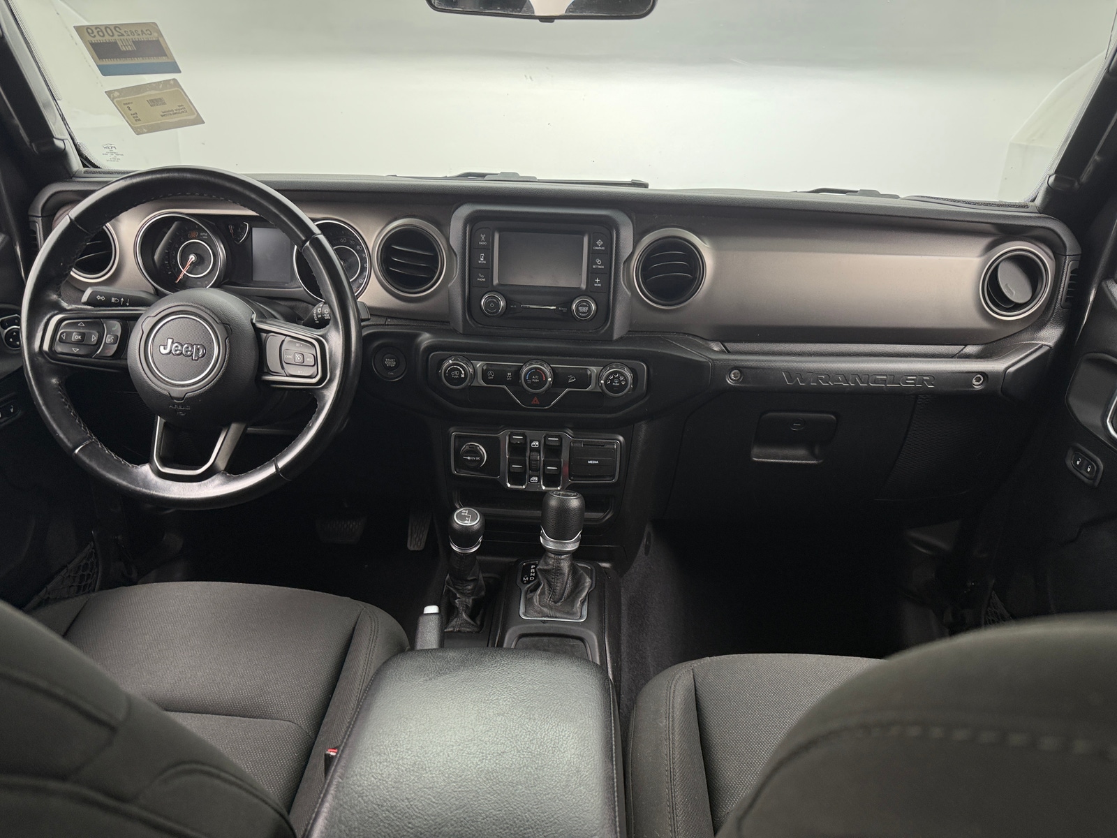 Thumbnail: 2020 Jeep Wrangler - 3