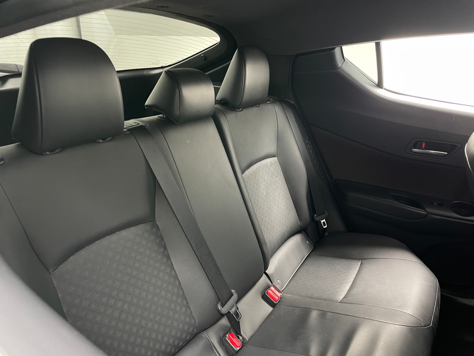 Thumbnail: 2019 Toyota C-HR - 5