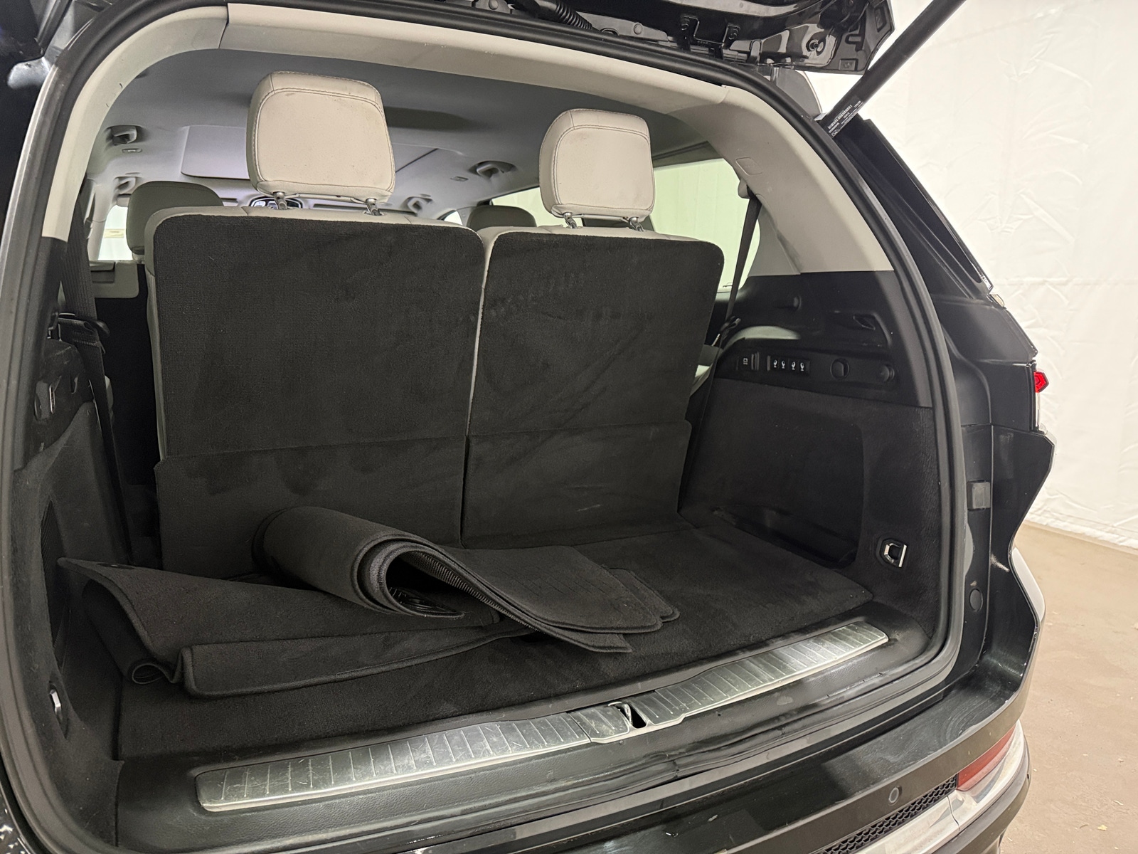 Thumbnail: 2022 Jeep Grand Cherokee L - 6