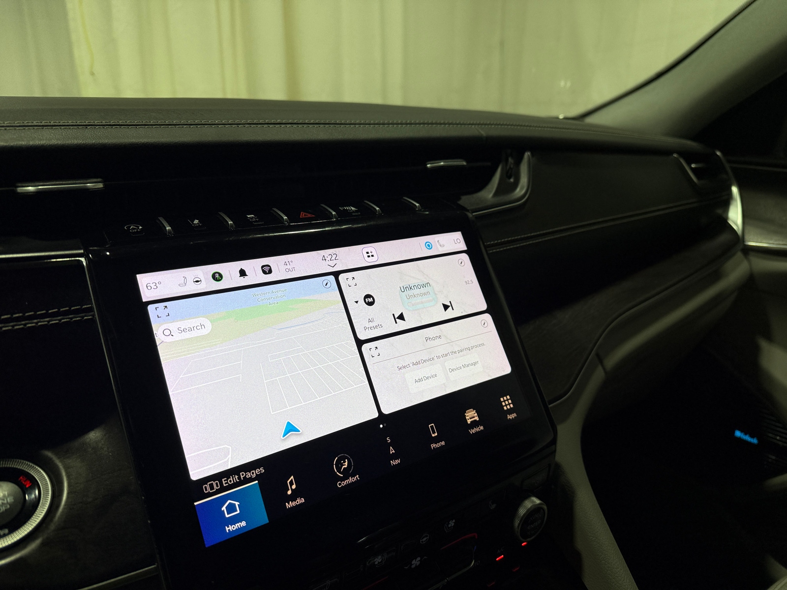 Thumbnail: 2022 Jeep Grand Cherokee L - 3