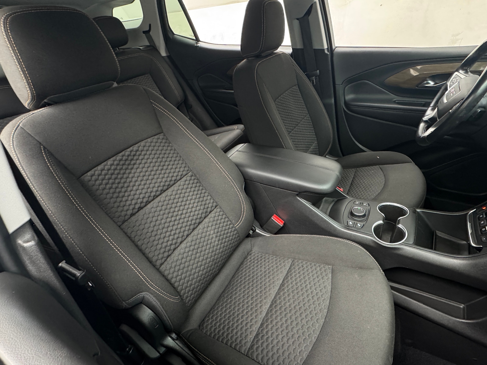 Thumbnail: 2020 GMC Terrain - 2