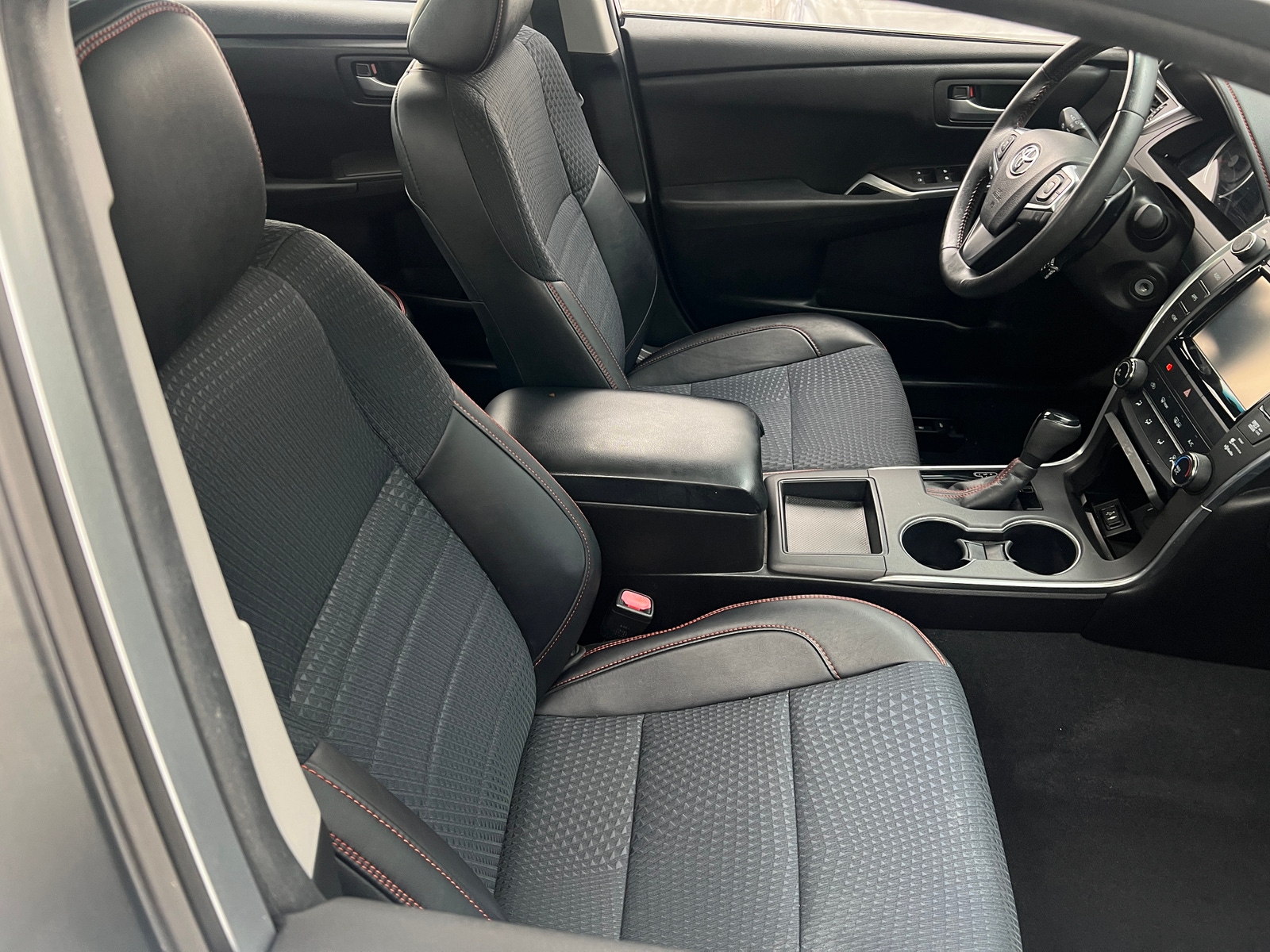 Thumbnail: 2015 Toyota Camry - 2