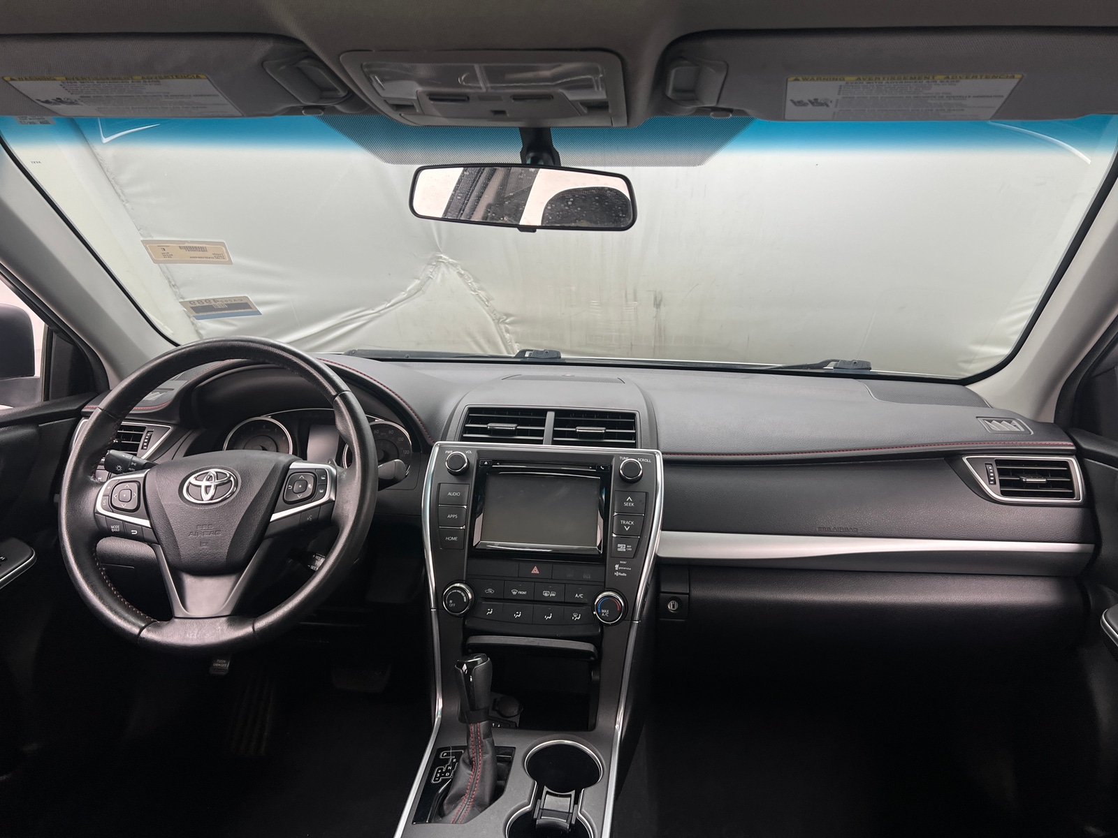 Thumbnail: 2015 Toyota Camry - 3