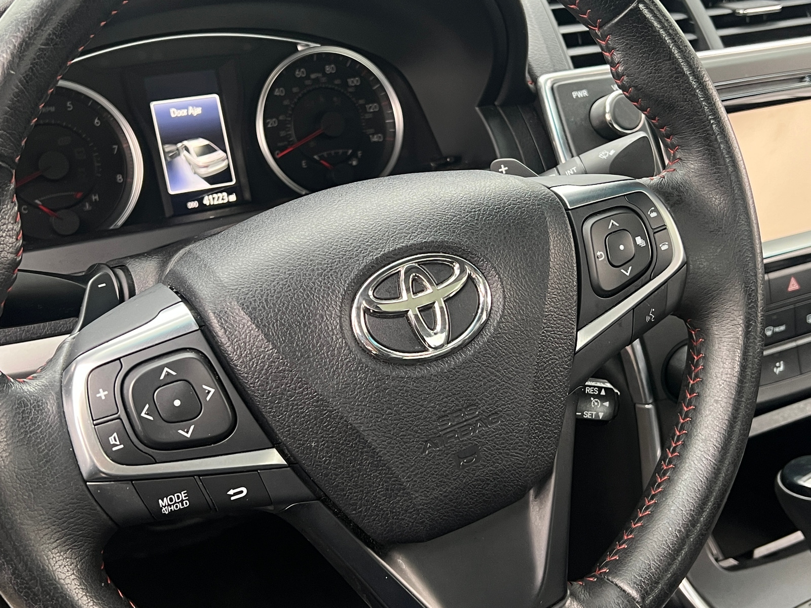 Thumbnail: 2015 Toyota Camry - 5