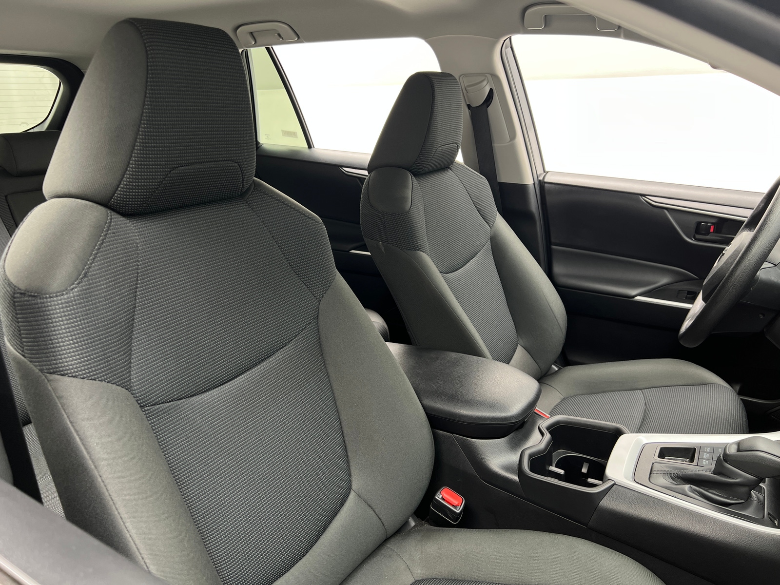 Thumbnail: 2025 Toyota RAV4 - 2