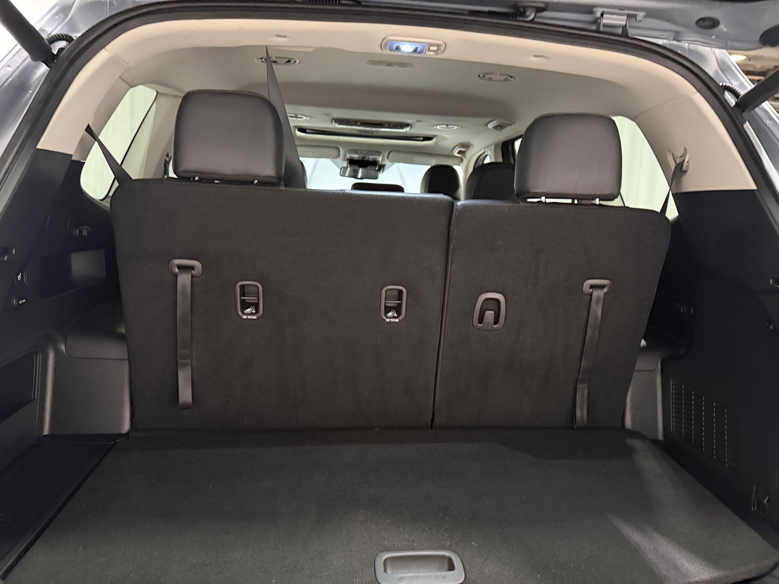 Thumbnail: 2020 Kia Telluride - 6