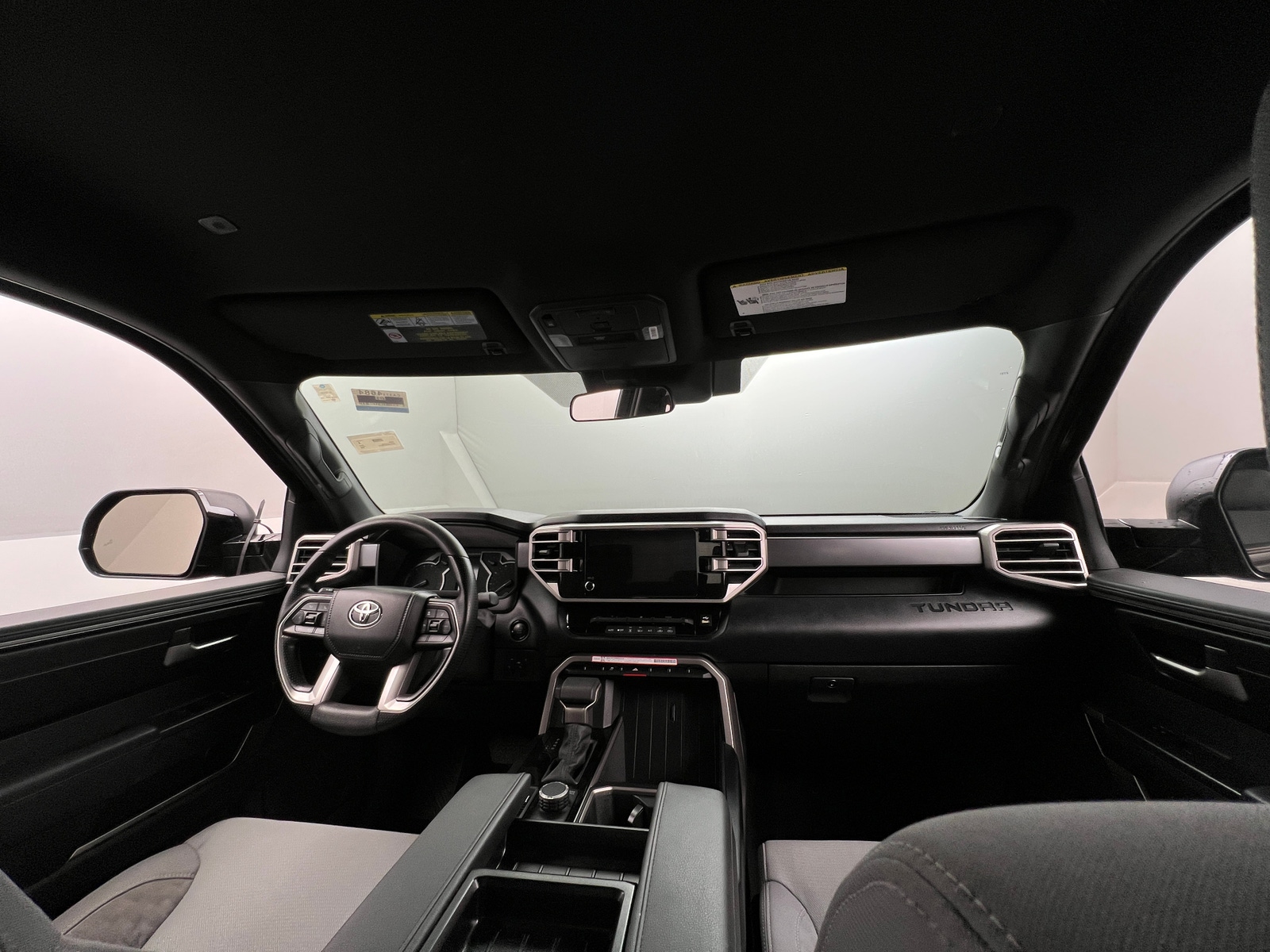 Thumbnail: 2025 Toyota Tundra - 3