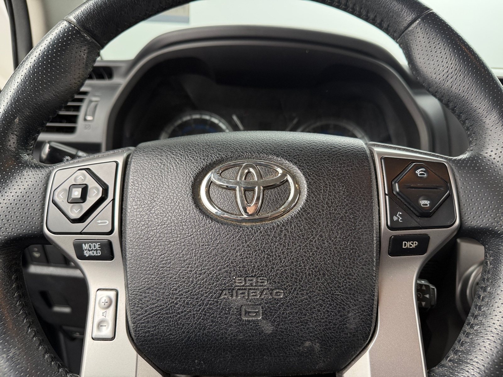 Thumbnail: 2016 Toyota 4Runner - 5