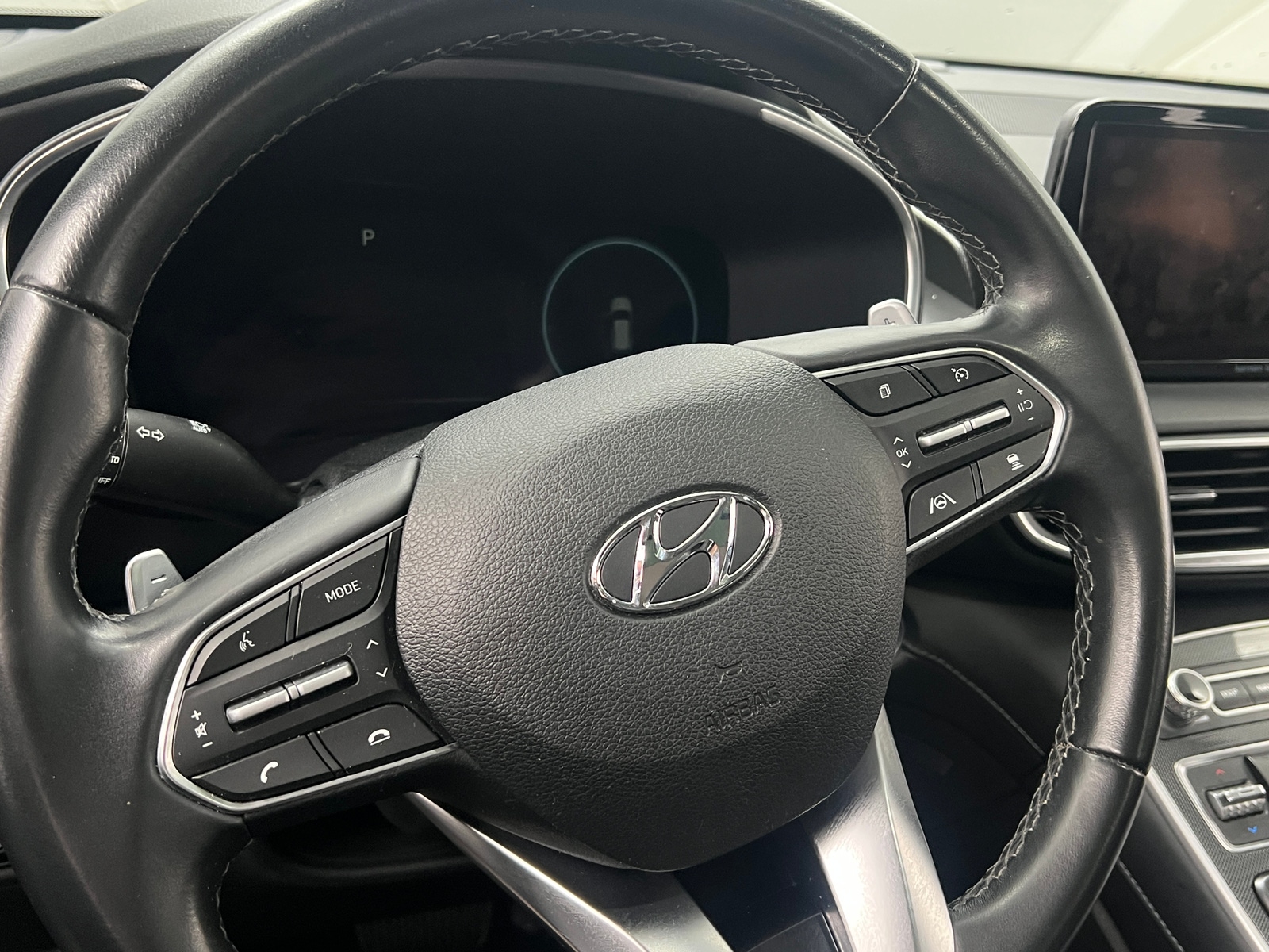 Thumbnail: 2022 Hyundai Santa Fe - 4