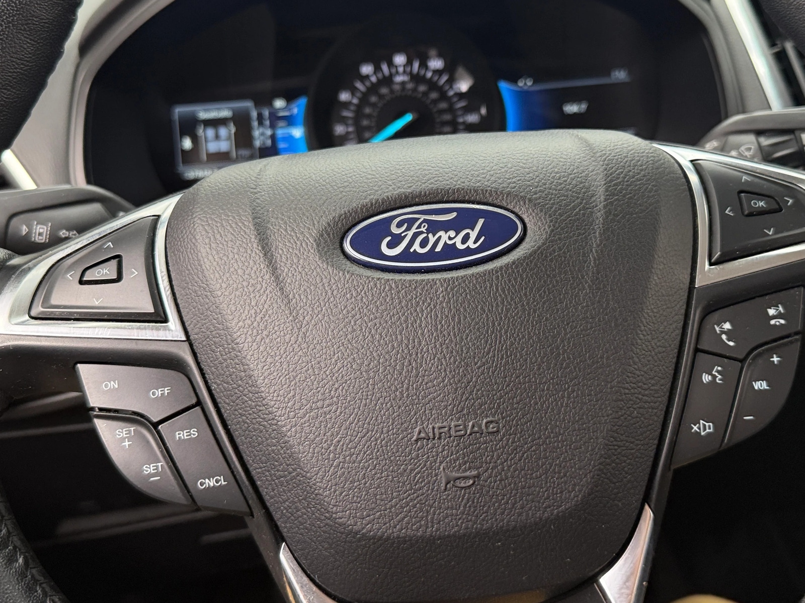 Thumbnail: 2024 Ford Edge - 4