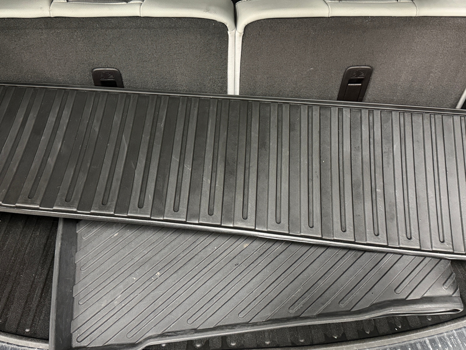 Thumbnail: 2020 Acura MDX - 6