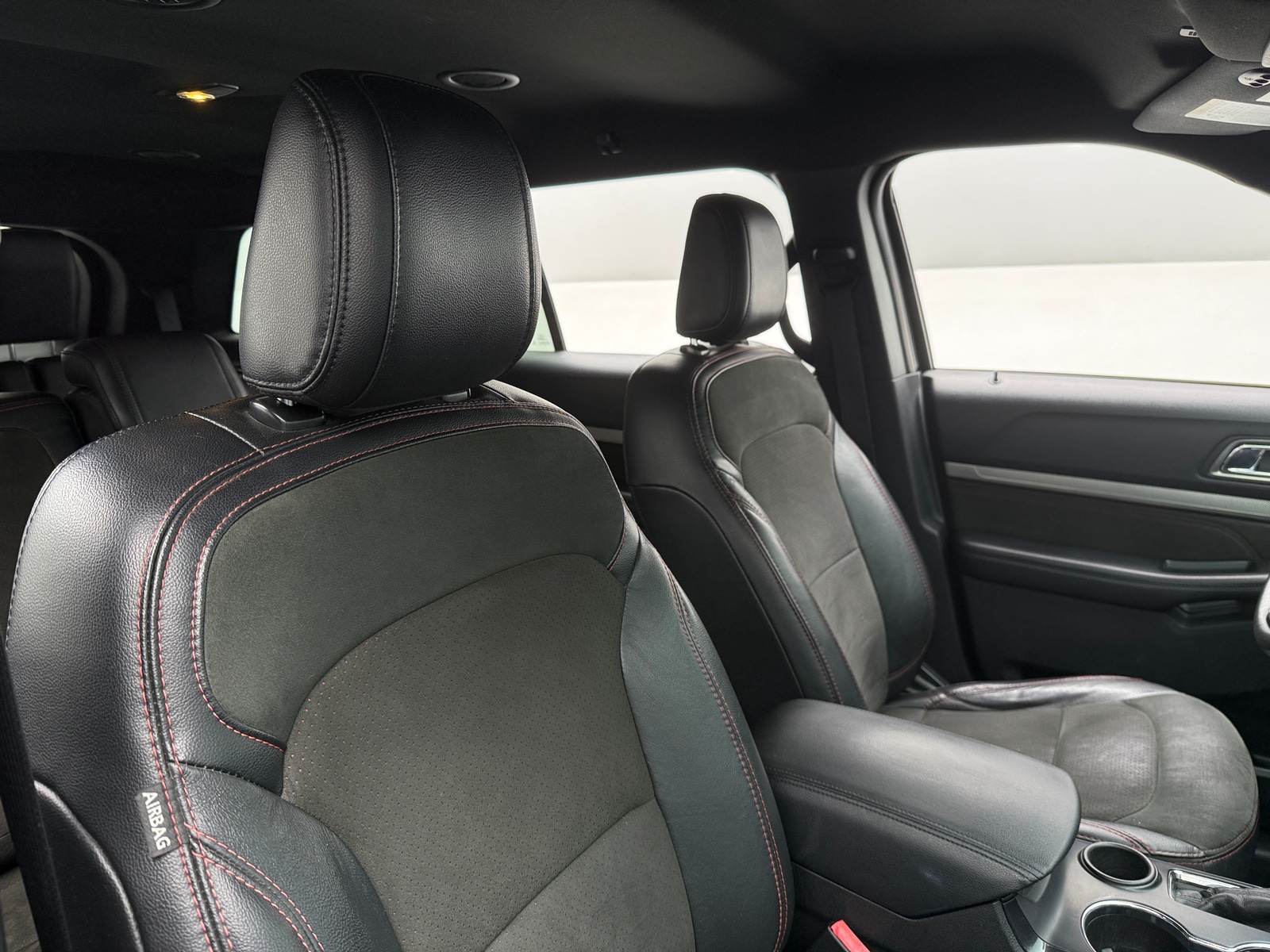 Thumbnail: 2019 Ford Explorer - 2