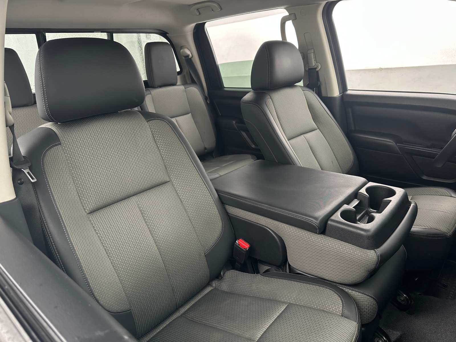 Thumbnail: 2020 Nissan Titan - 2