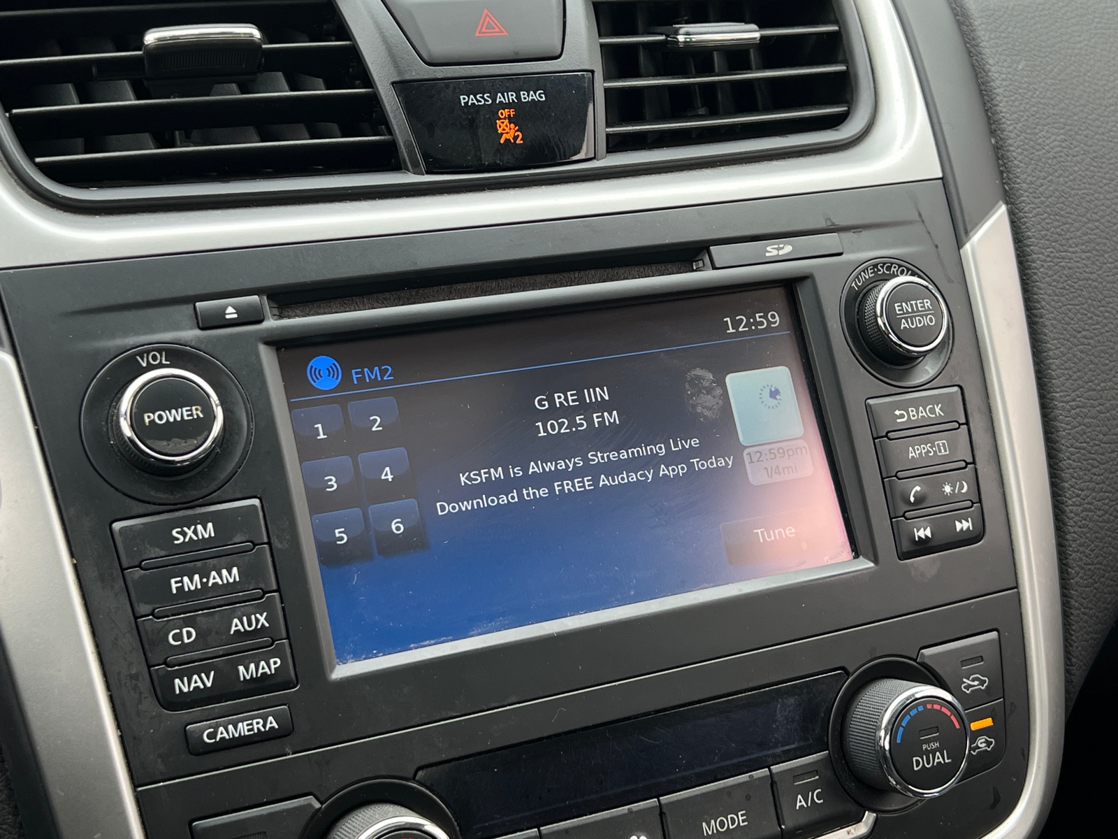 Thumbnail: 2017 Nissan Altima - 3