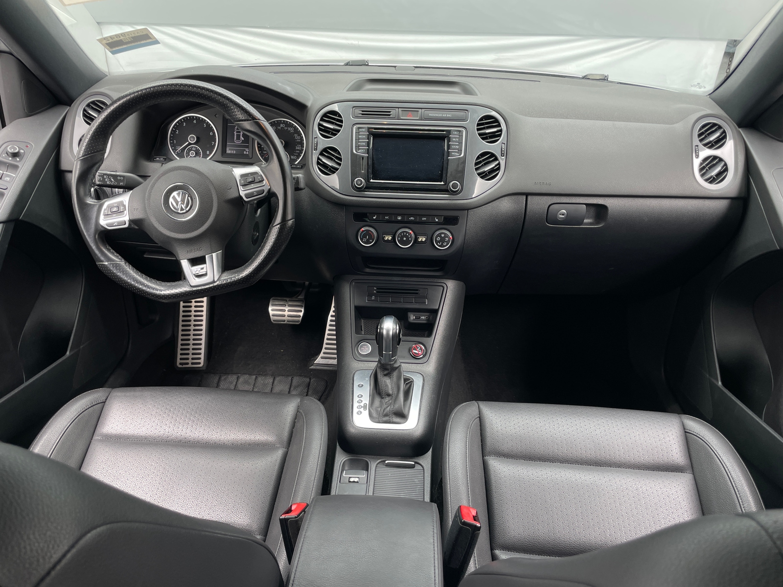 Thumbnail: 2016 Volkswagen Tiguan - 3