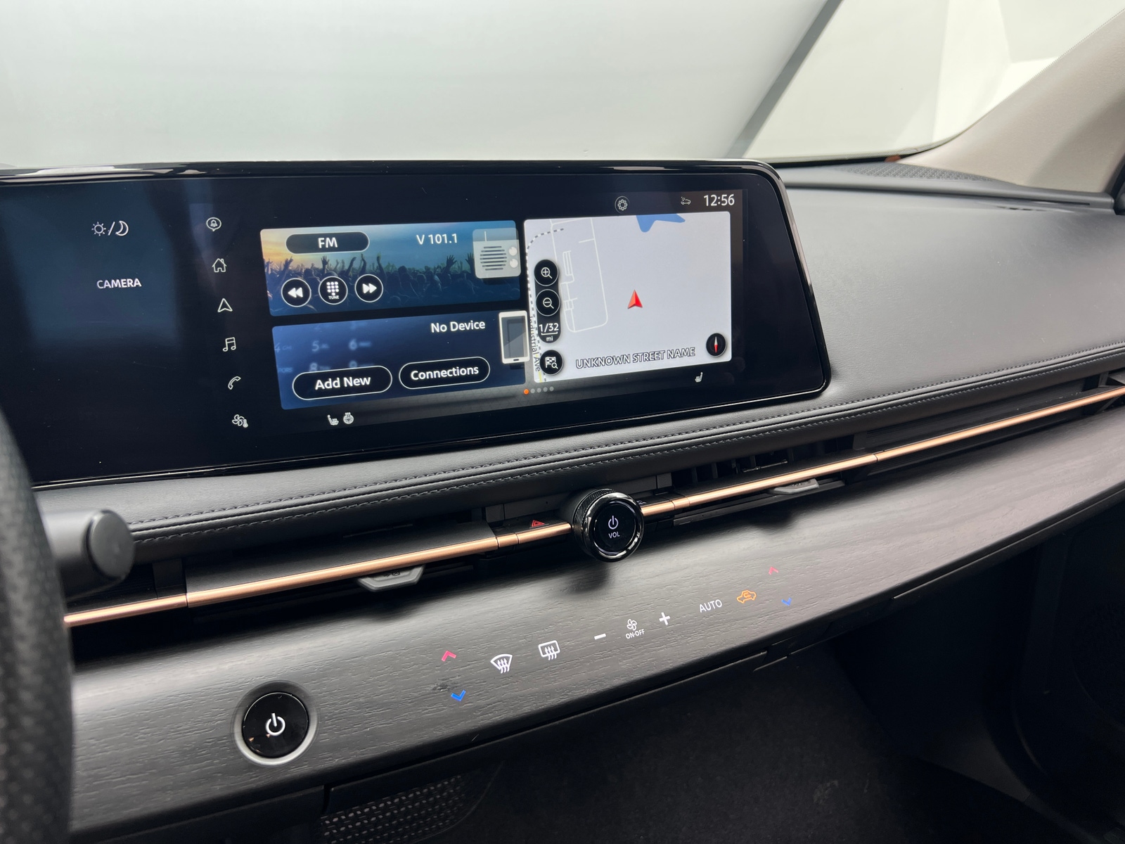 Thumbnail: 2024 Nissan Ariya - 3