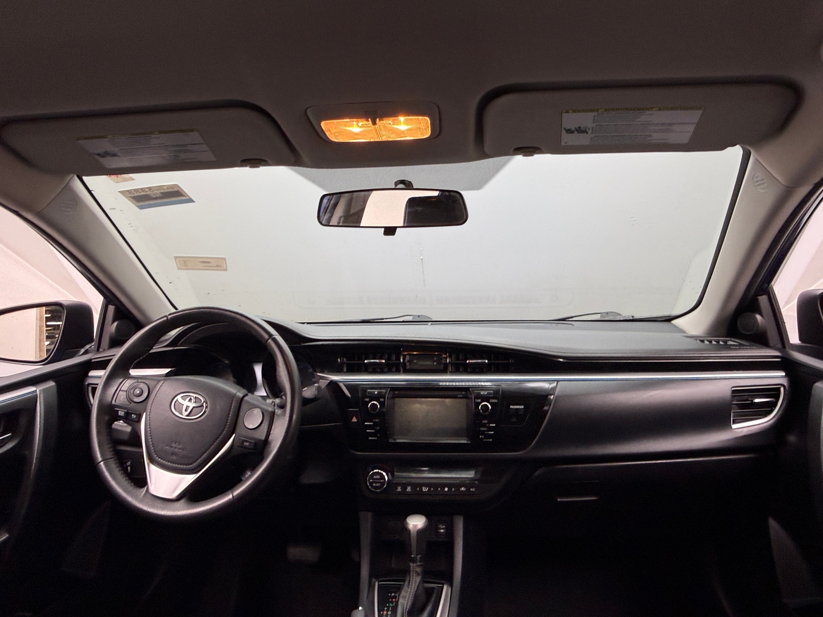 Thumbnail: 2016 Toyota Corolla - 3