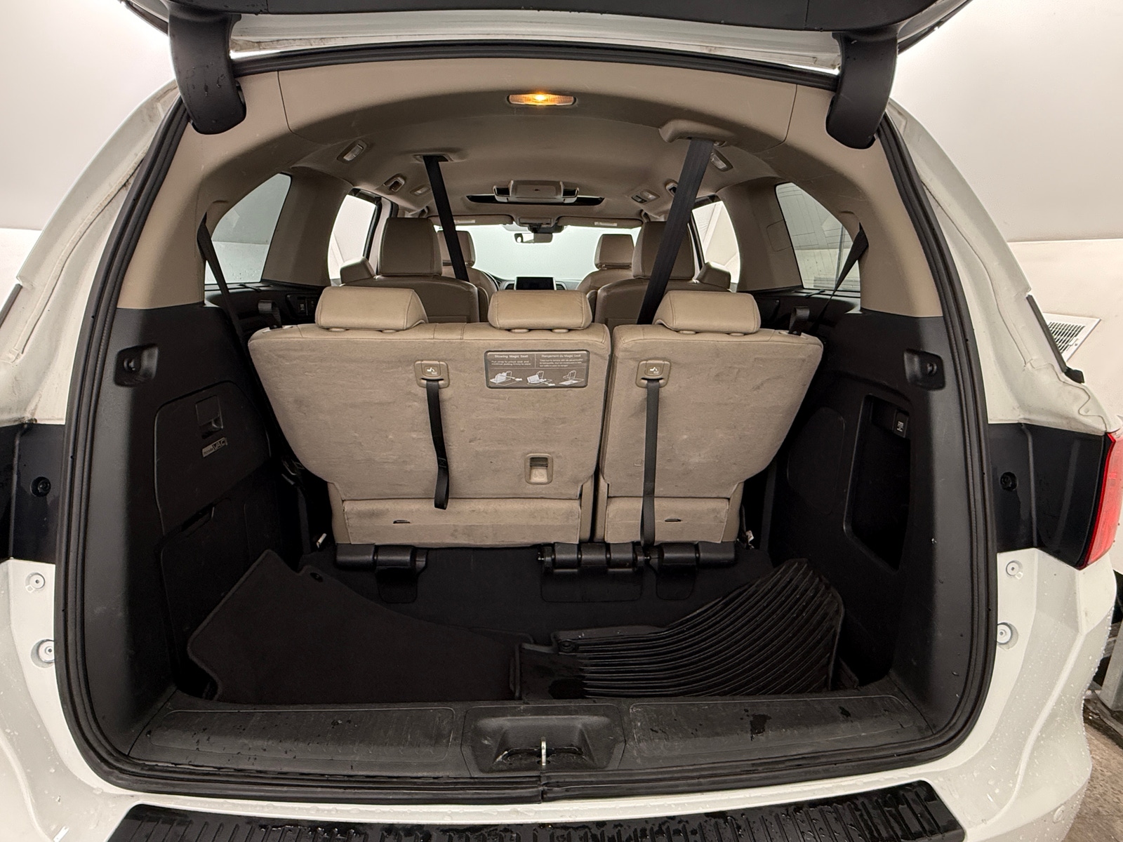 Thumbnail: 2020 Honda Odyssey - 6