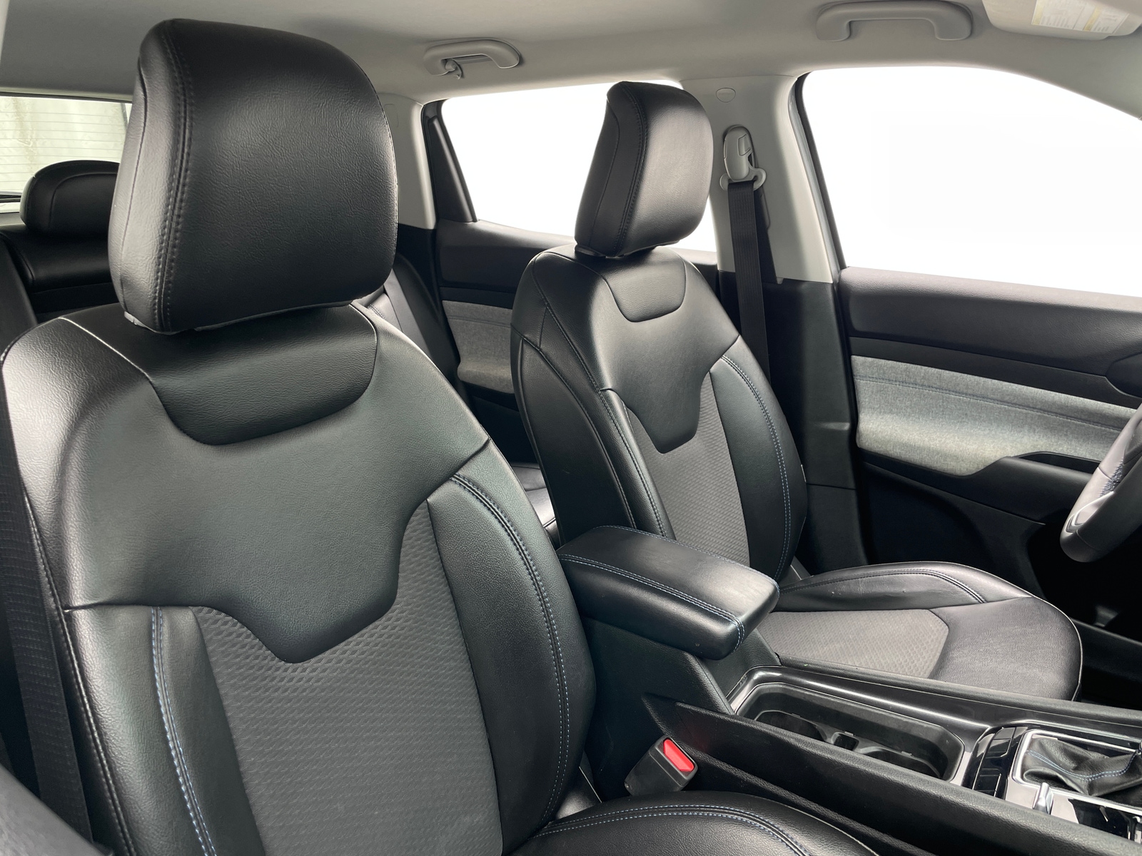 Thumbnail: 2022 Jeep Compass - 2