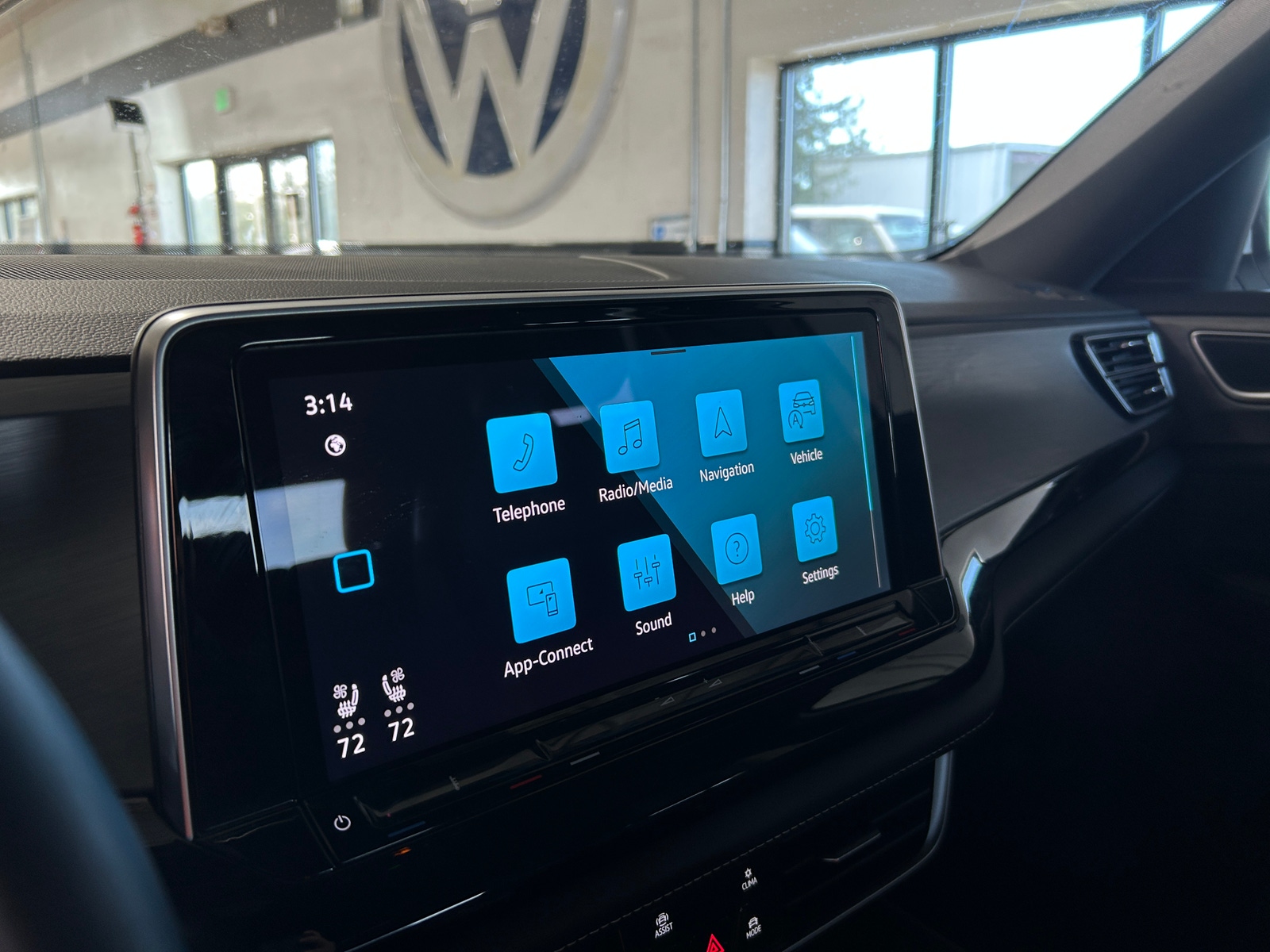 Thumbnail: 2025 Volkswagen Atlas - 3