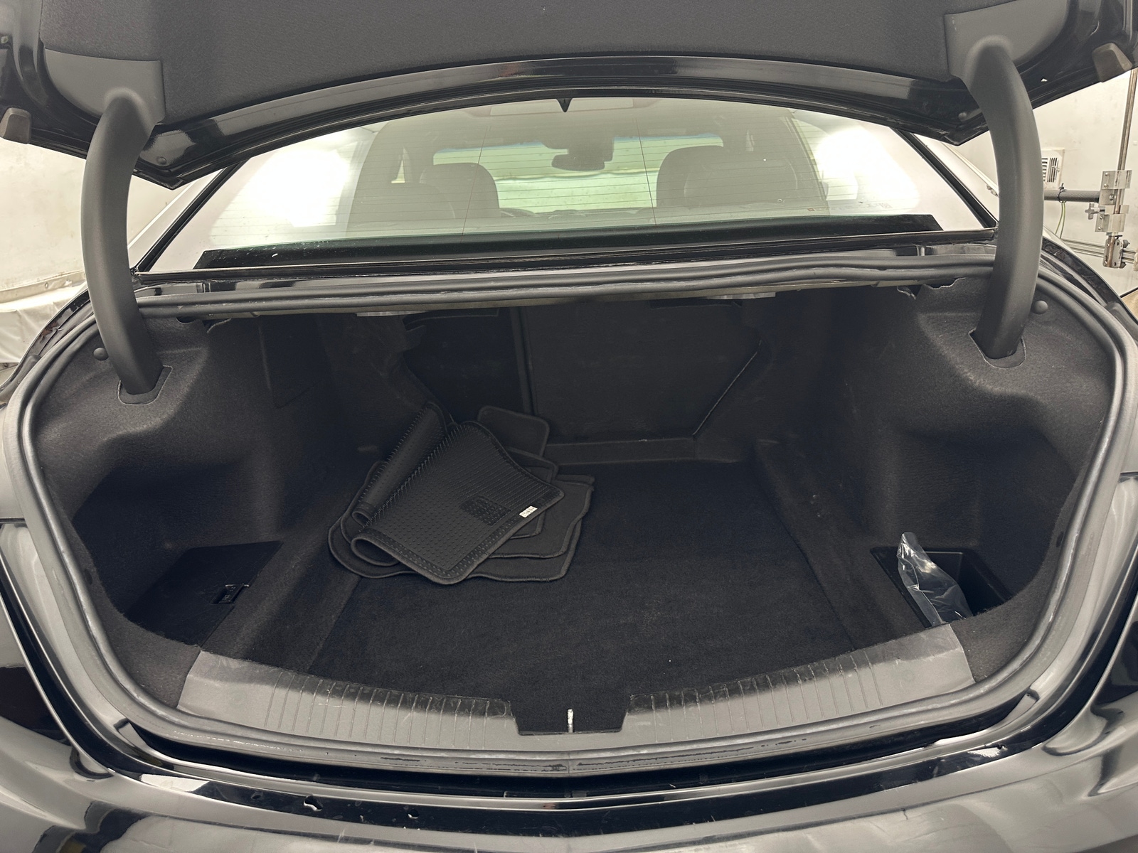 Thumbnail: 2023 Cadillac CT5 - 6