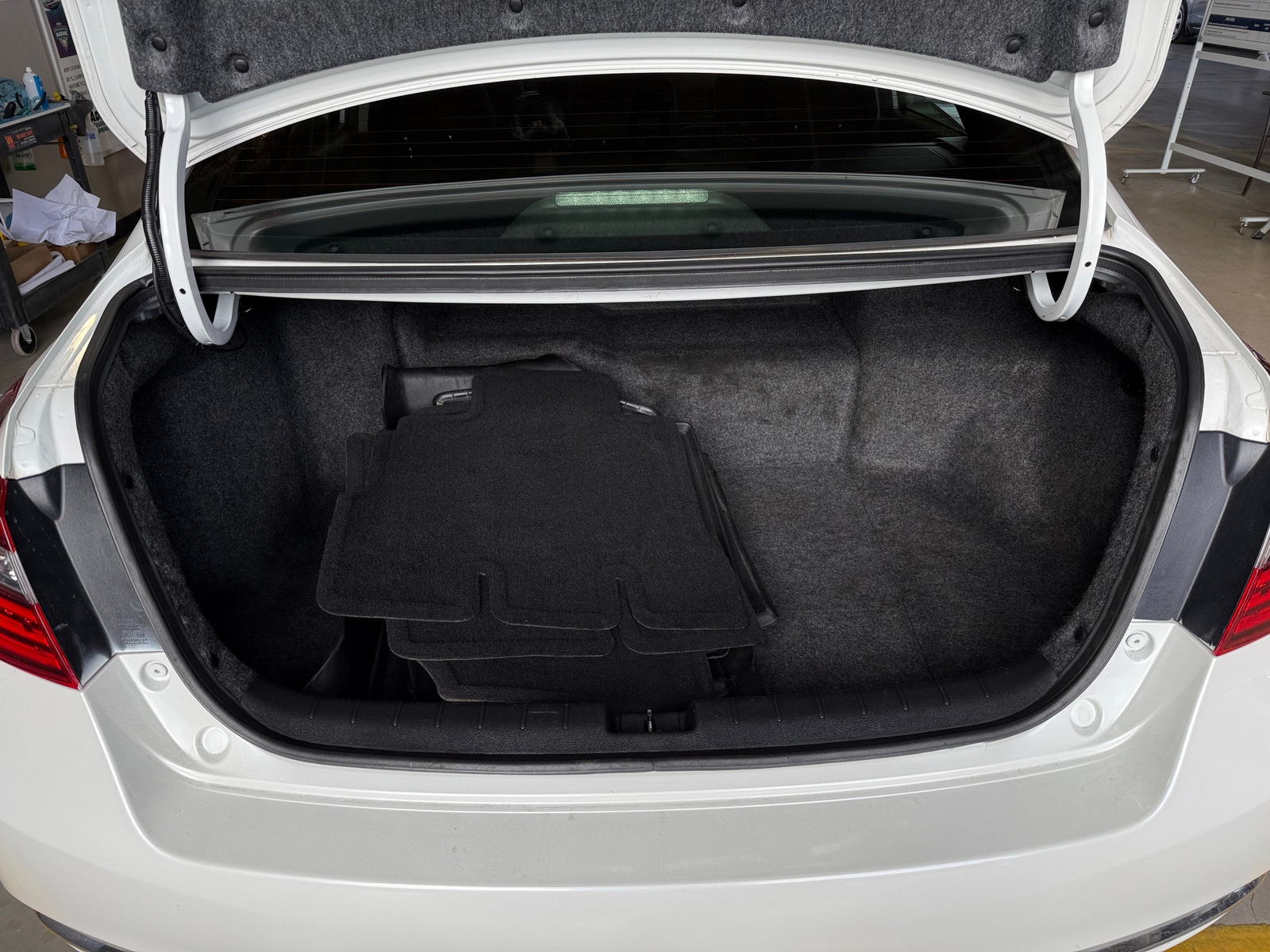 Thumbnail: 2017 Honda Accord - 6