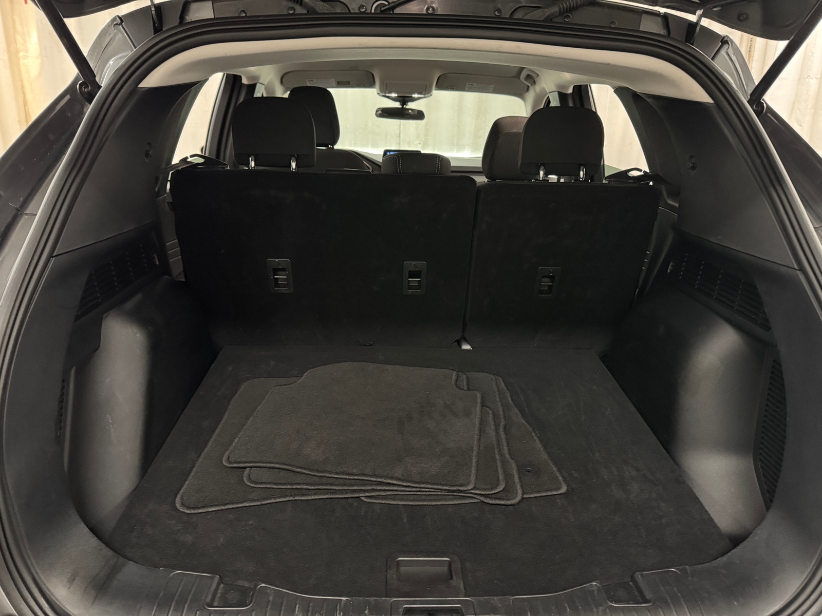 Thumbnail: 2025 Ford Escape - 7