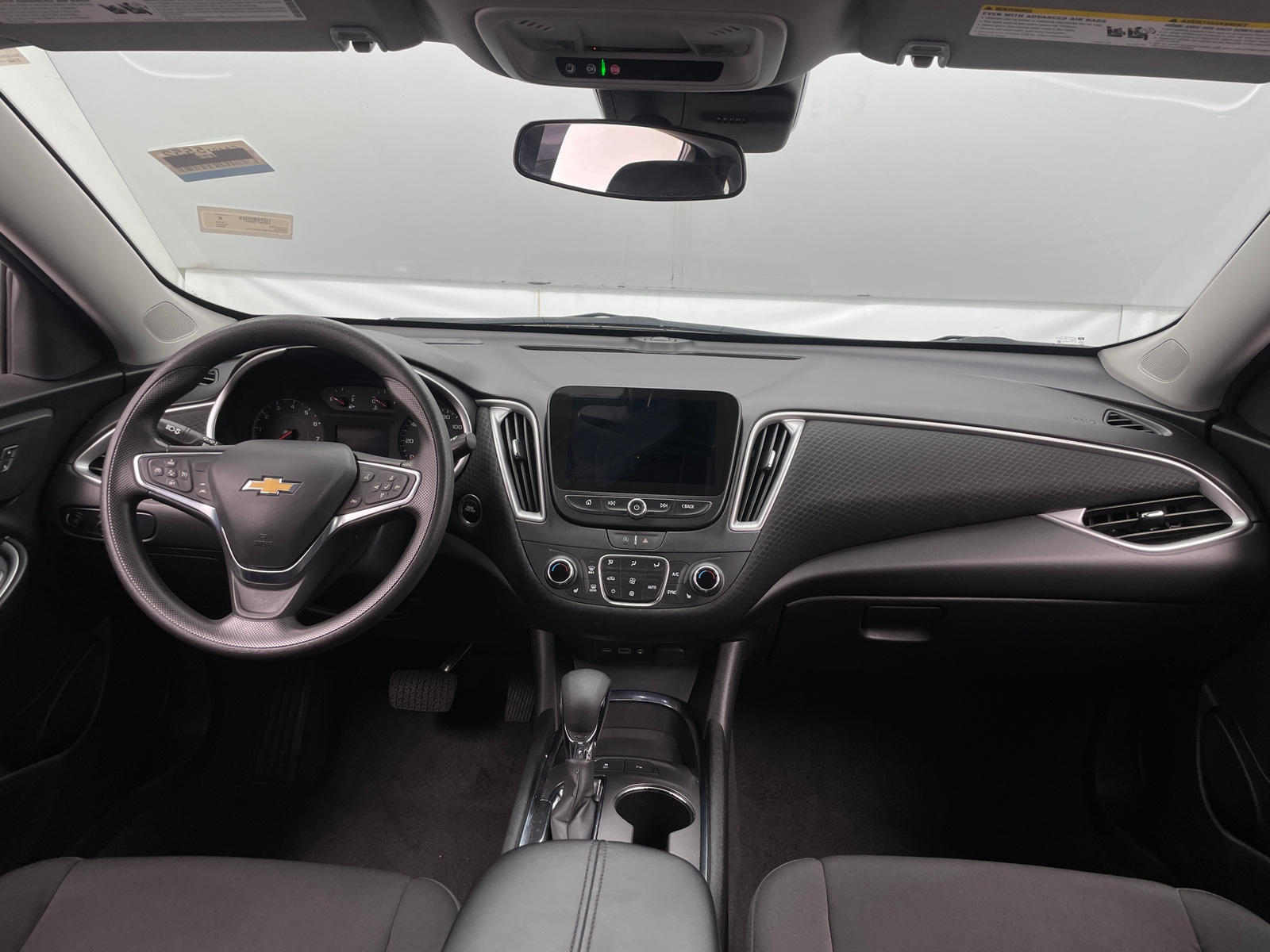 Thumbnail: 2024 Chevrolet Malibu - 3