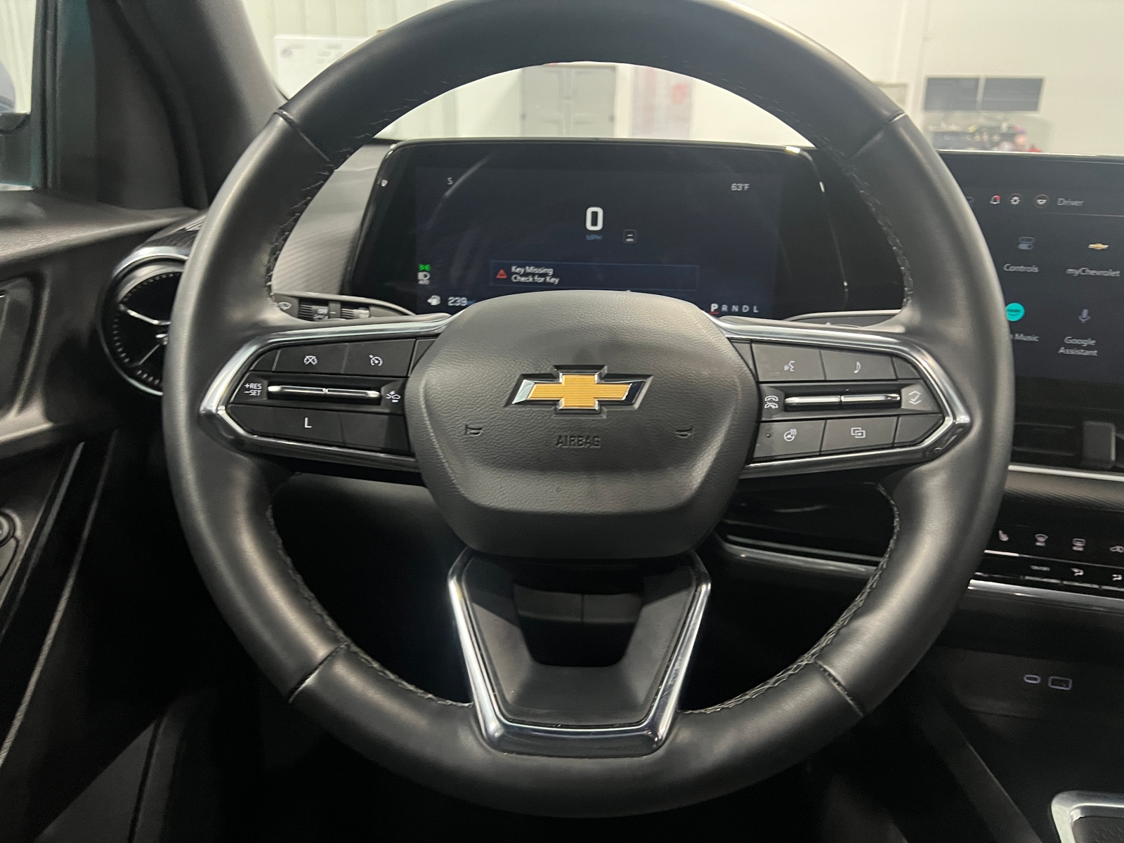 Thumbnail: 2025 Chevrolet Equinox - 5