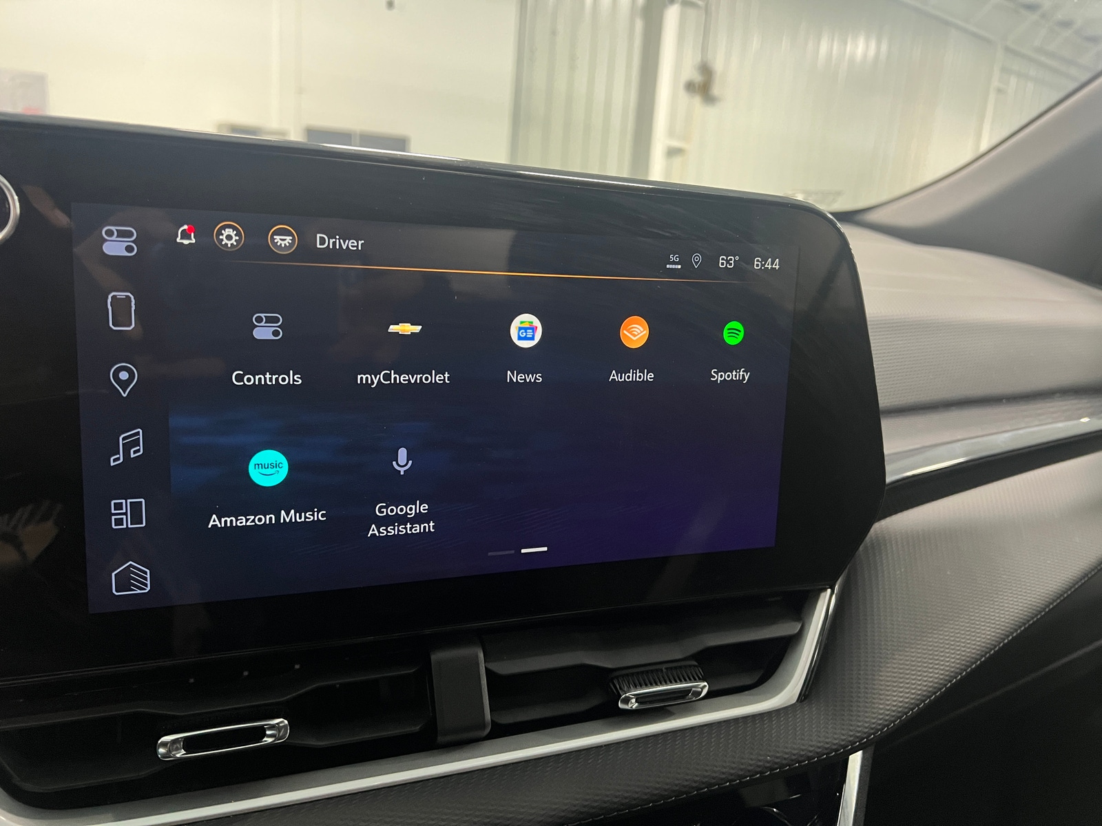 Thumbnail: 2025 Chevrolet Equinox - 4