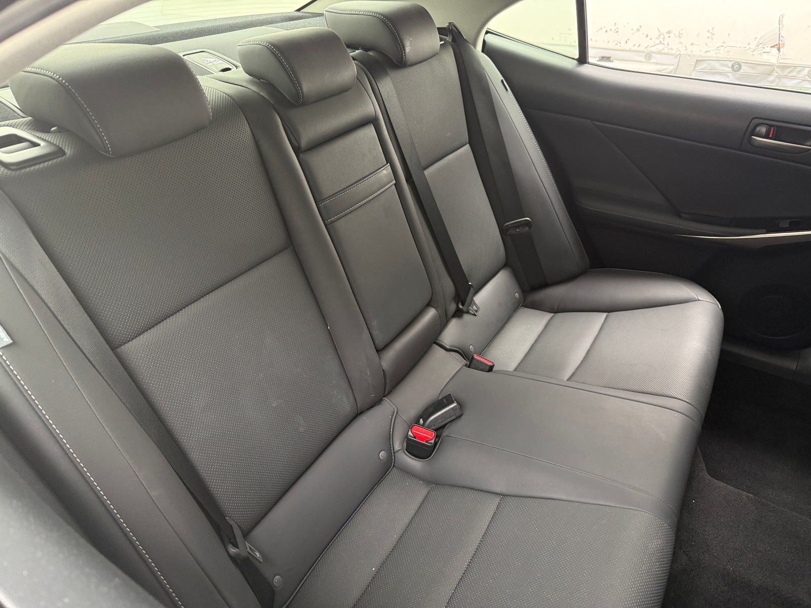 Thumbnail: 2018 Lexus IS - 5