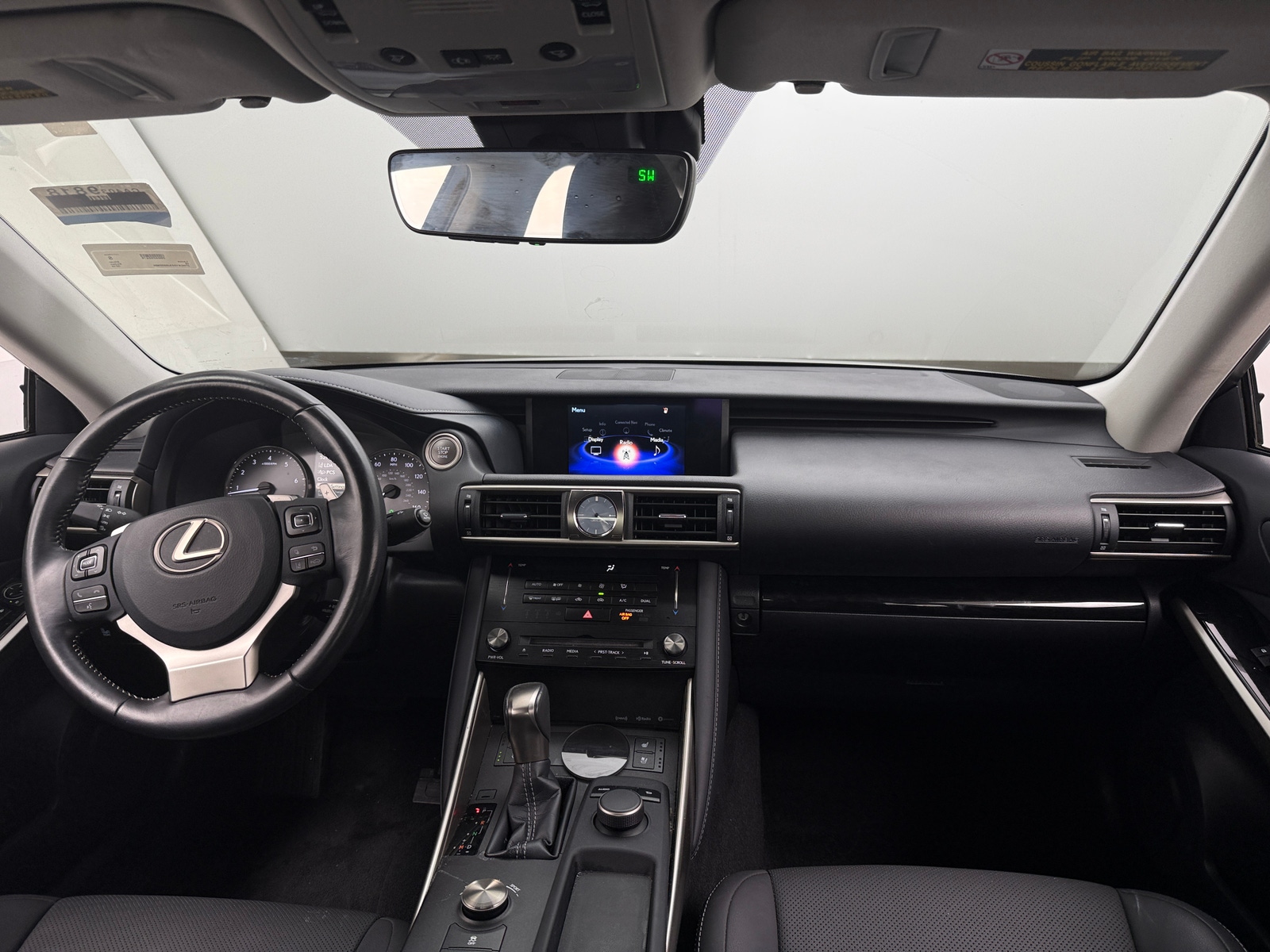 Thumbnail: 2018 Lexus IS - 2