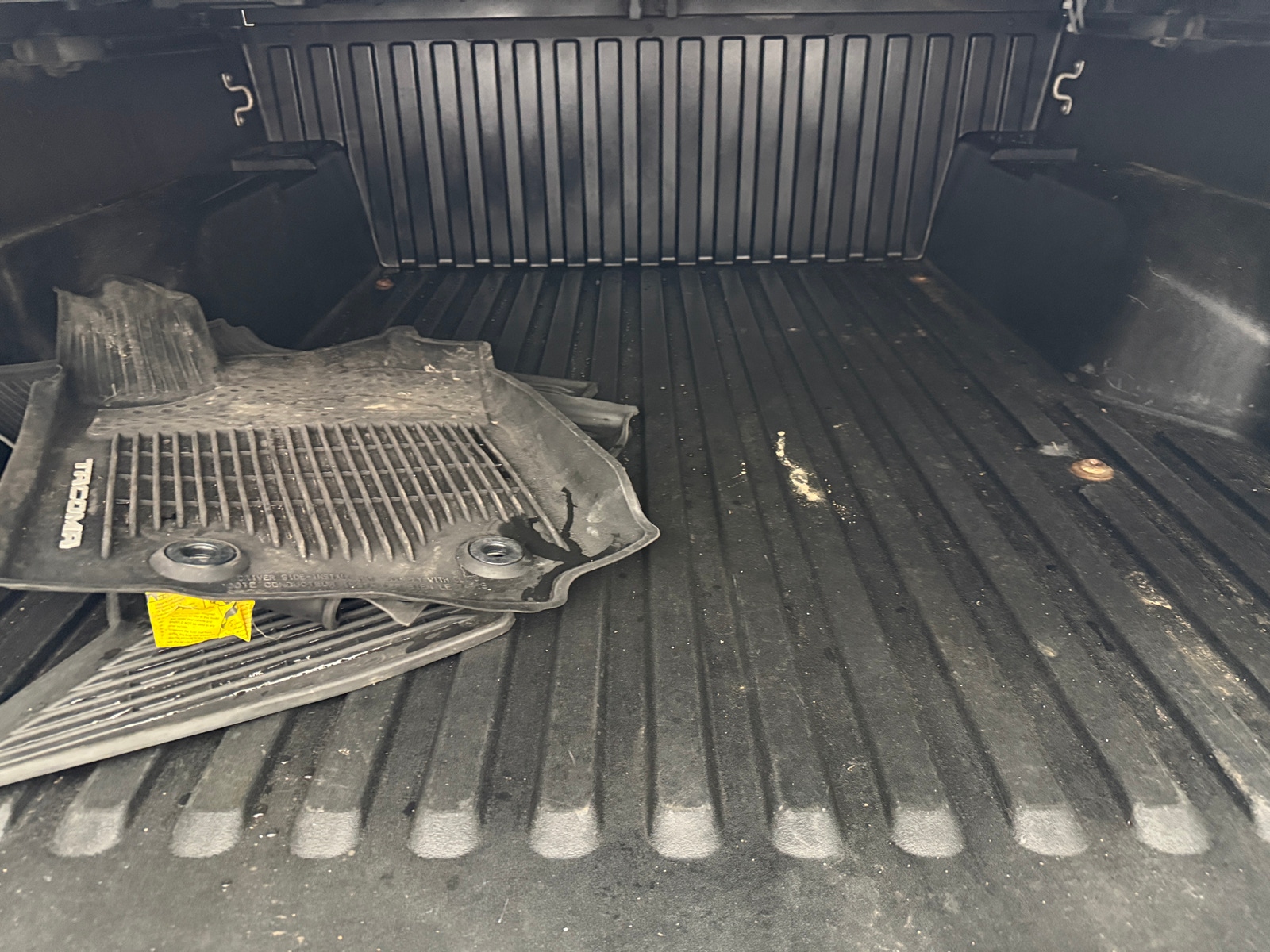 Thumbnail: 2019 Toyota Tacoma - 6