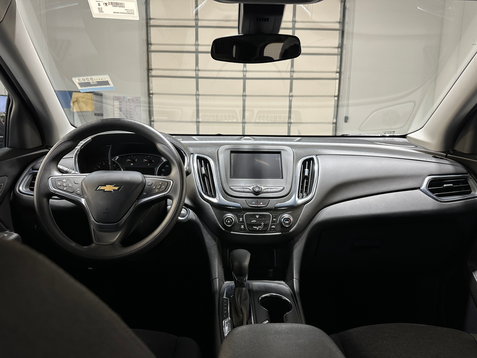 Thumbnail: 2023 Chevrolet Equinox - 3