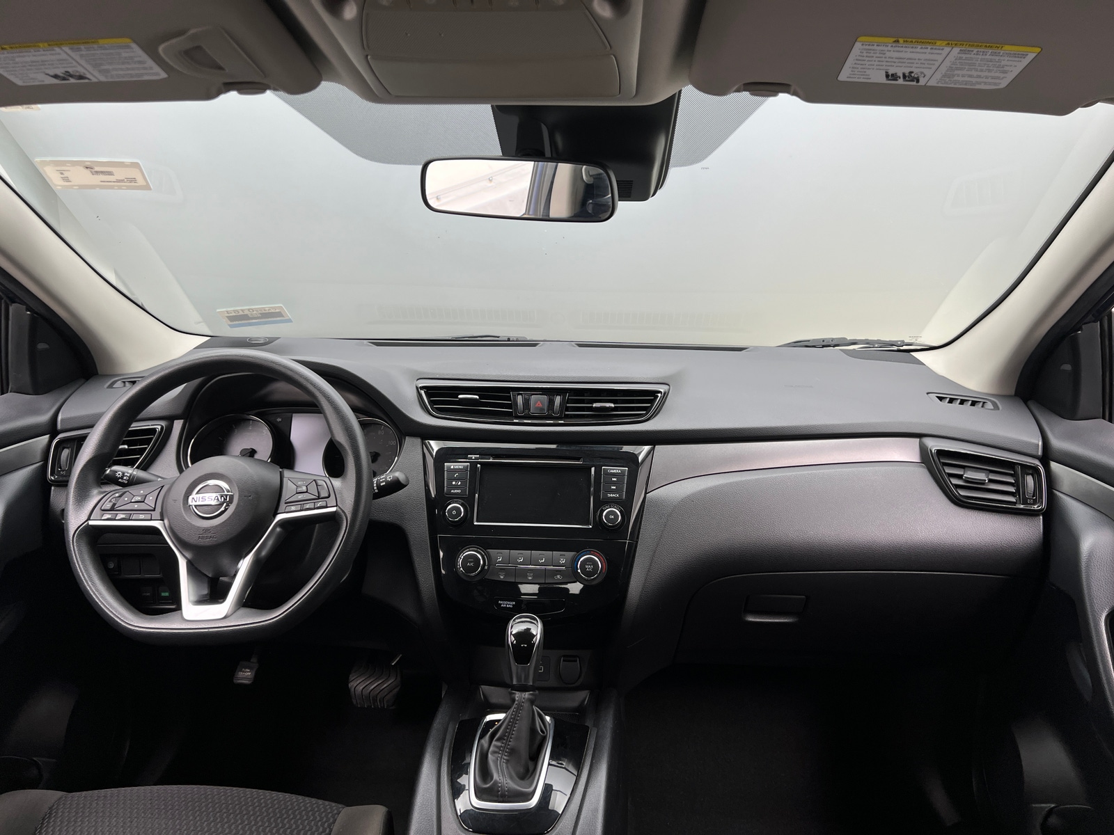 Thumbnail: 2021 Nissan Rogue Sport - 3