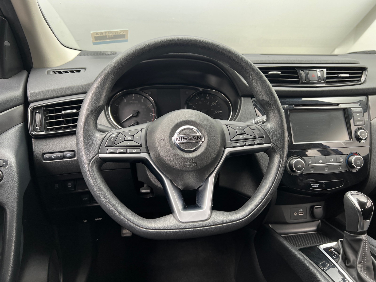 Thumbnail: 2021 Nissan Rogue Sport - 5