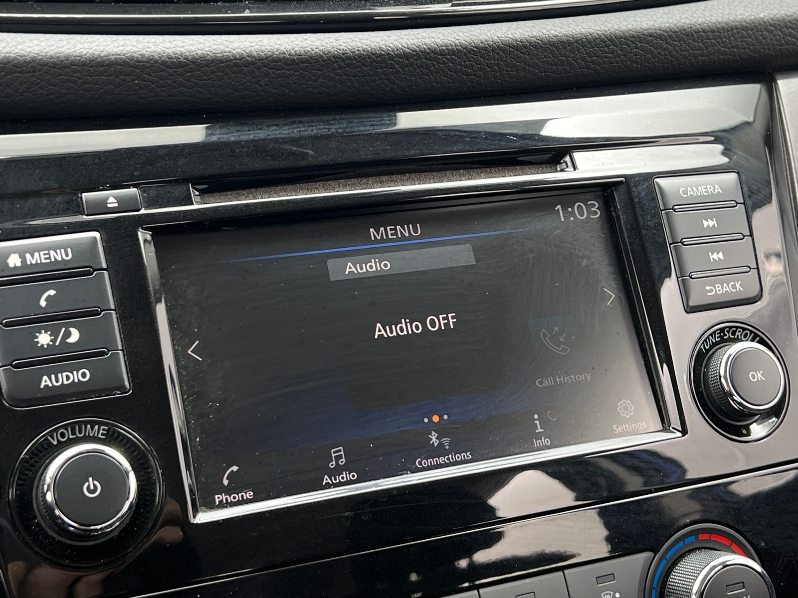 Thumbnail: 2021 Nissan Rogue Sport - 4