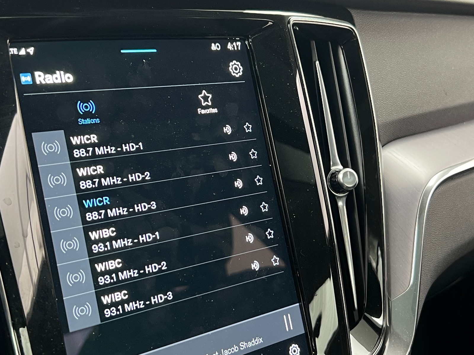 Thumbnail: 2025 Volvo S60 - 3