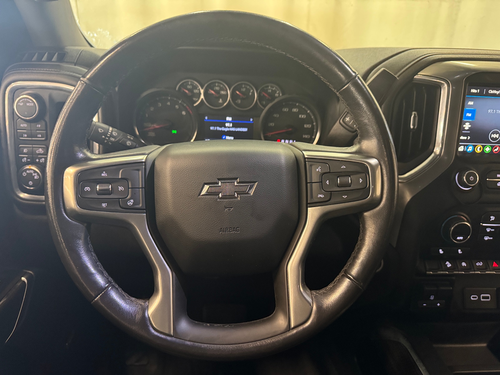 Thumbnail: 2021 Chevrolet Silverado 1500 - 5