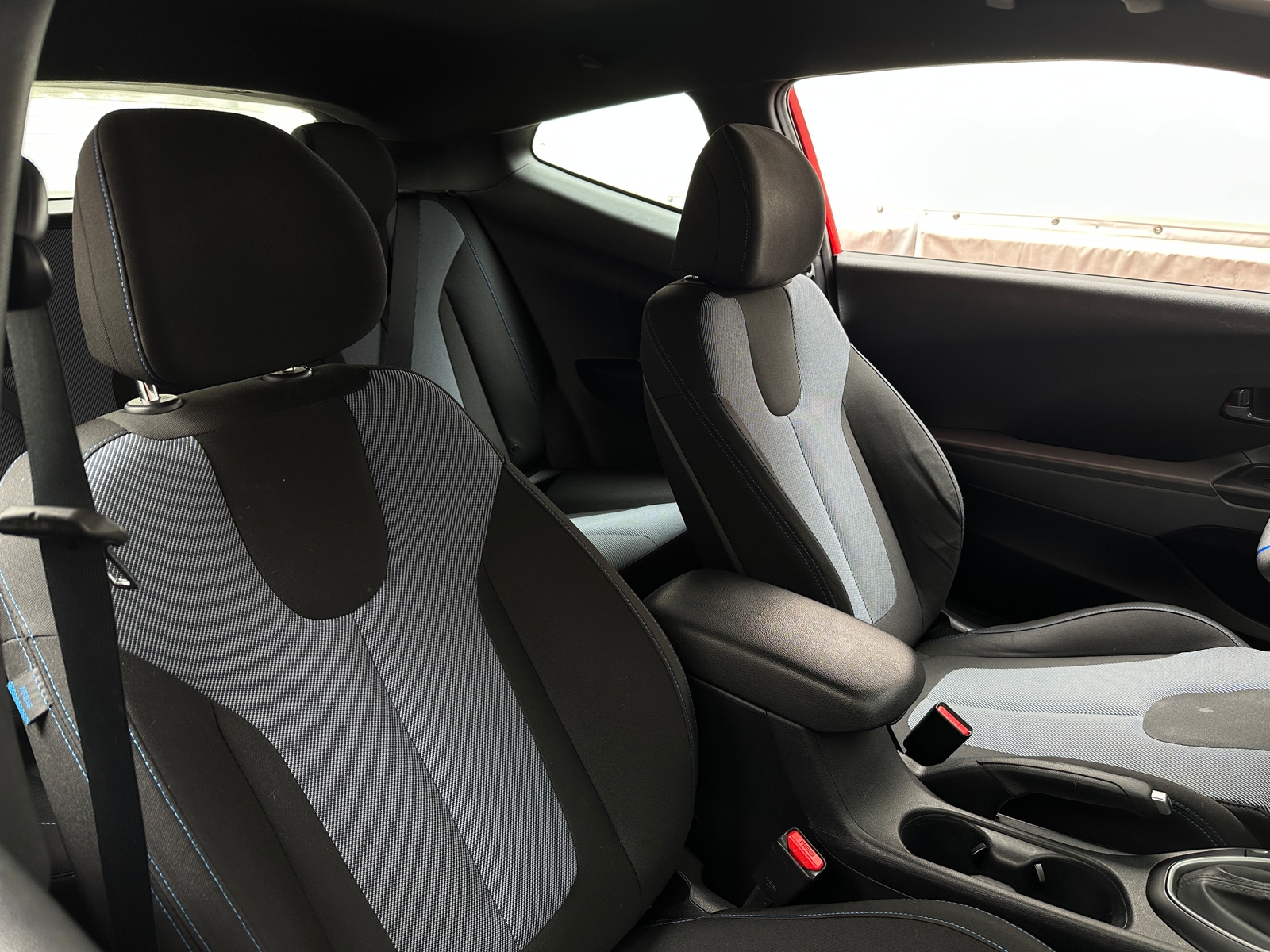 Thumbnail: 2019 Hyundai Veloster - 2