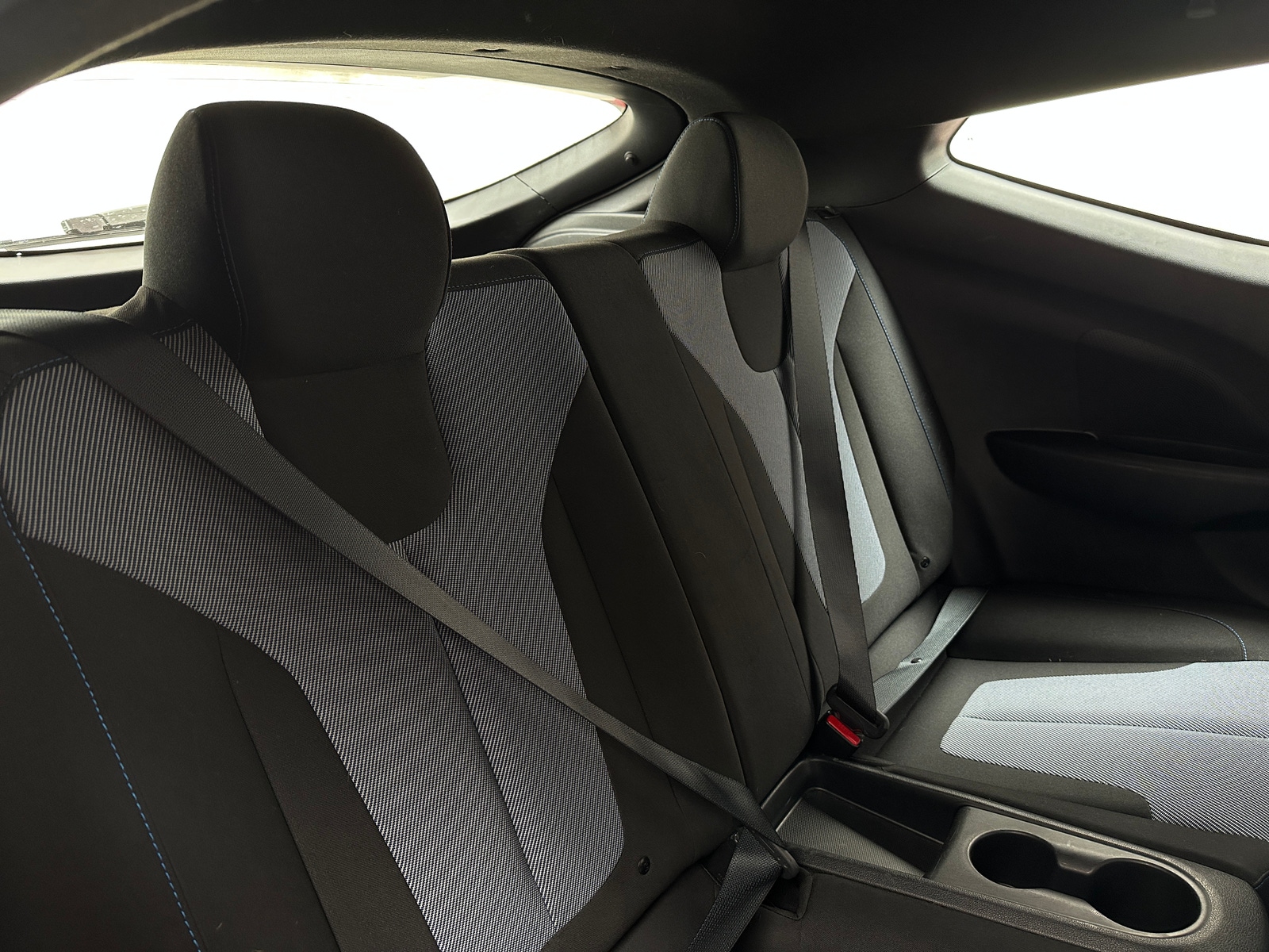 Thumbnail: 2019 Hyundai Veloster - 6