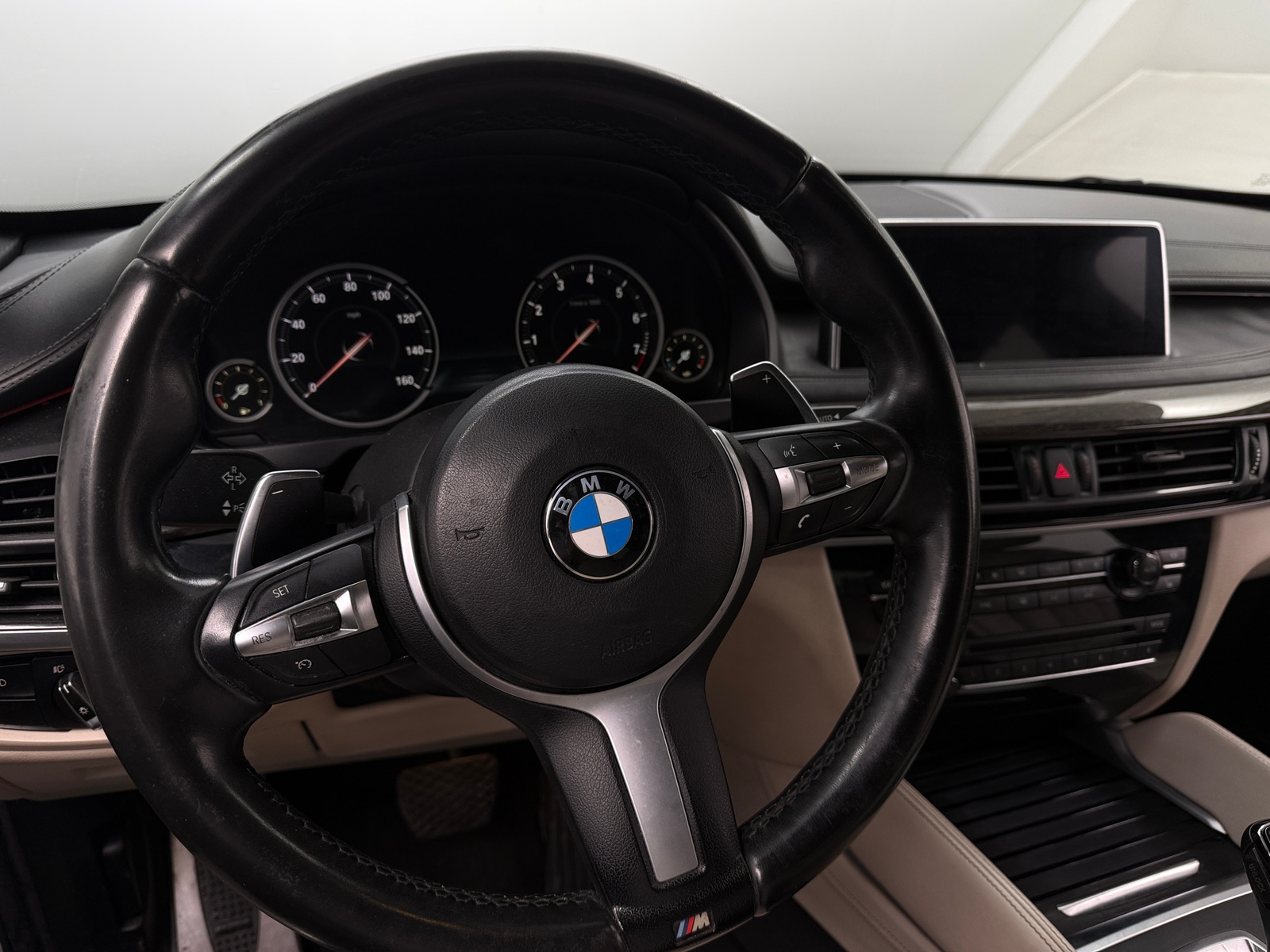 Thumbnail: 2016 BMW X6 - 4