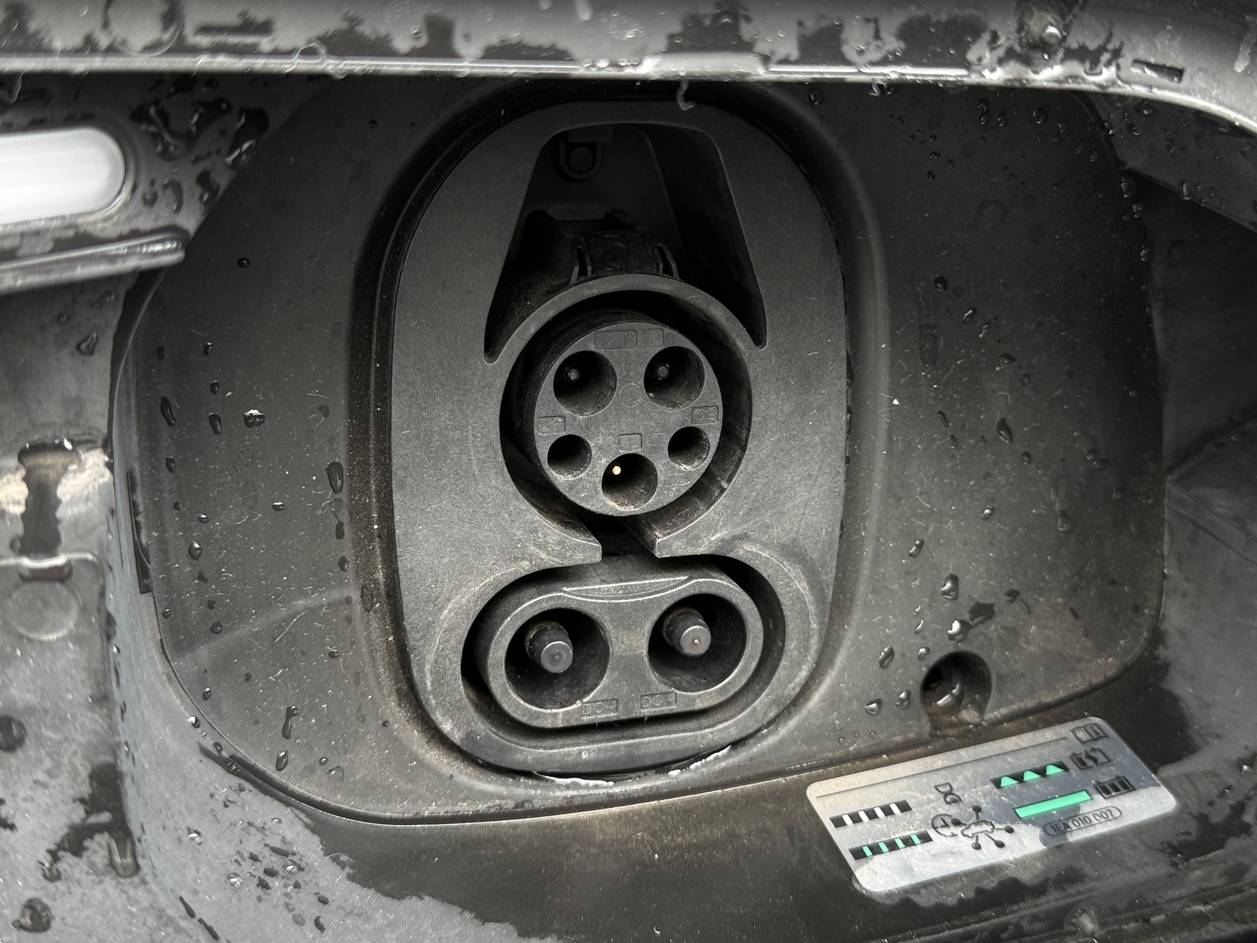 Used 2023 Volkswagen ID.4 PRO S with VIN 1V2VMPE87PC029763 for sale in Oak Creek, WI