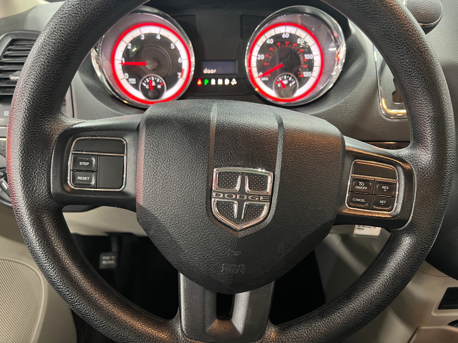 Thumbnail: 2018 Dodge Grand Caravan - 5