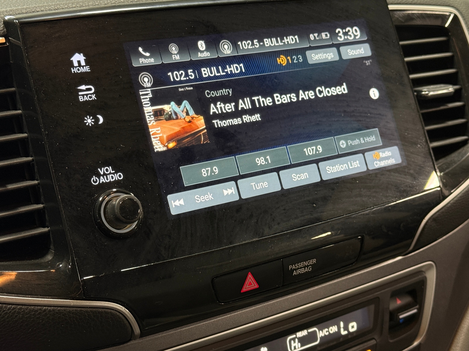 Thumbnail: 2020 Honda Pilot - 4