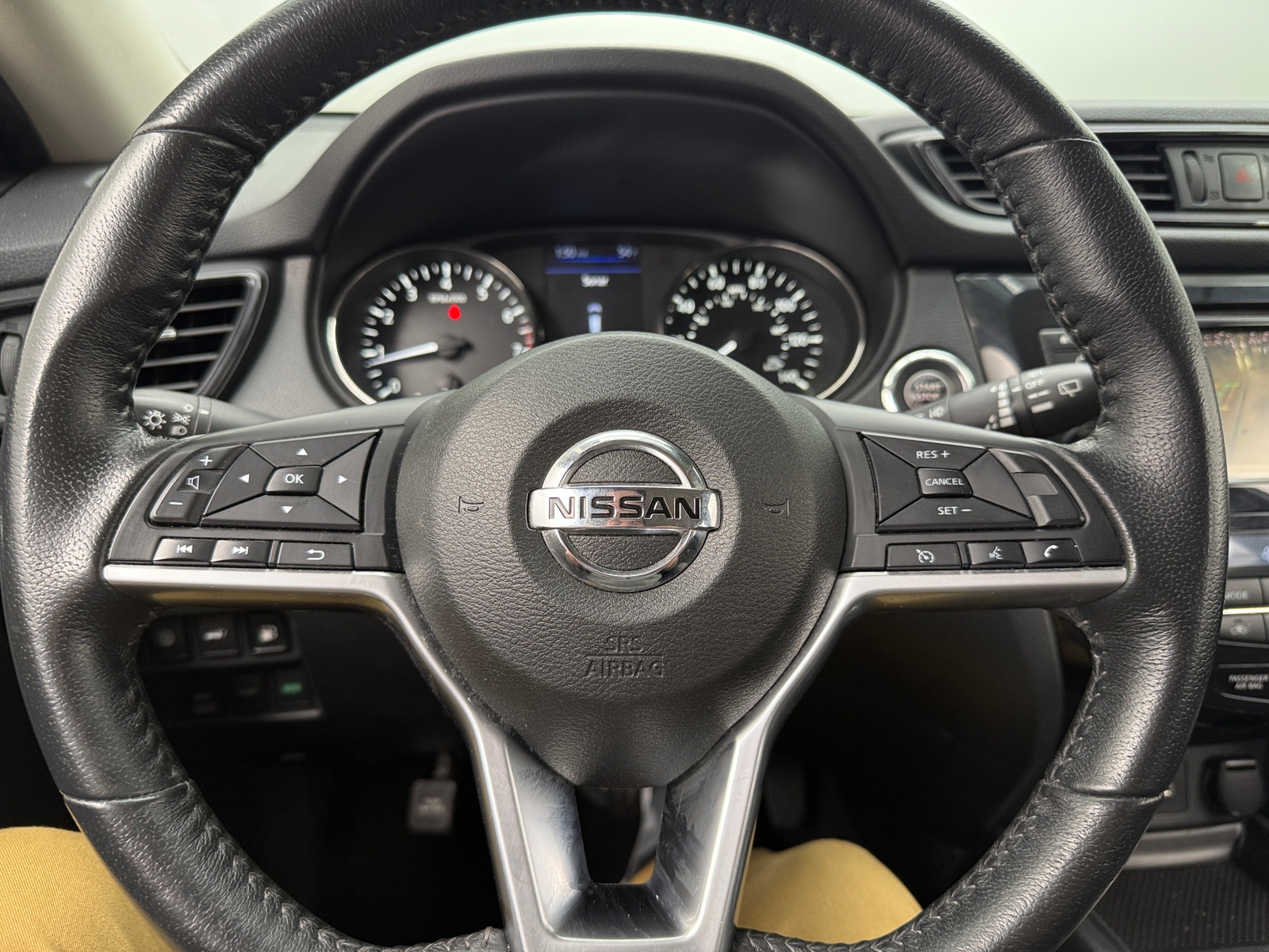 Thumbnail: 2020 Nissan Rogue - 5