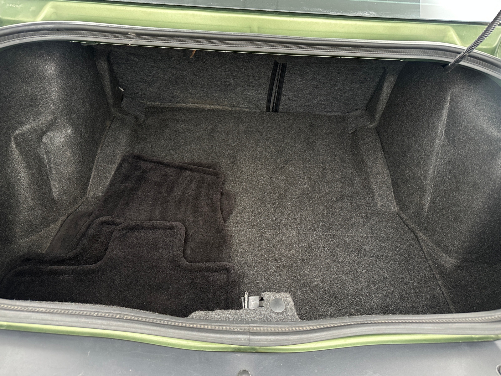 Thumbnail: 2018 Dodge Challenger - 4