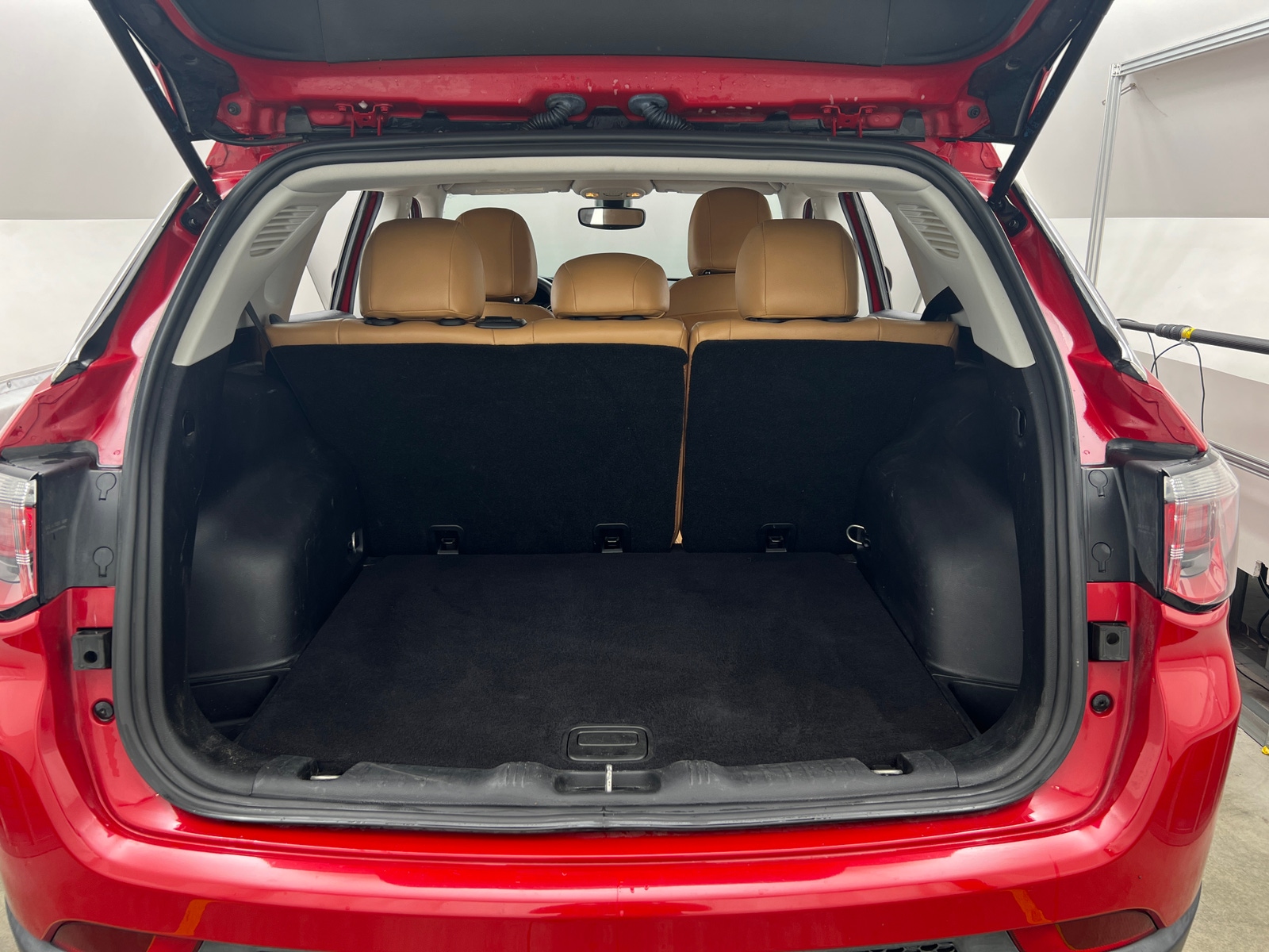 Thumbnail: 2017 Jeep Compass - 7